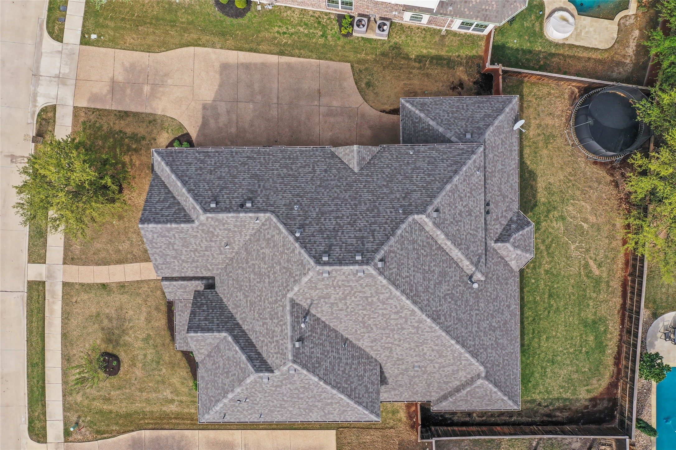2504 Strathfield Lane