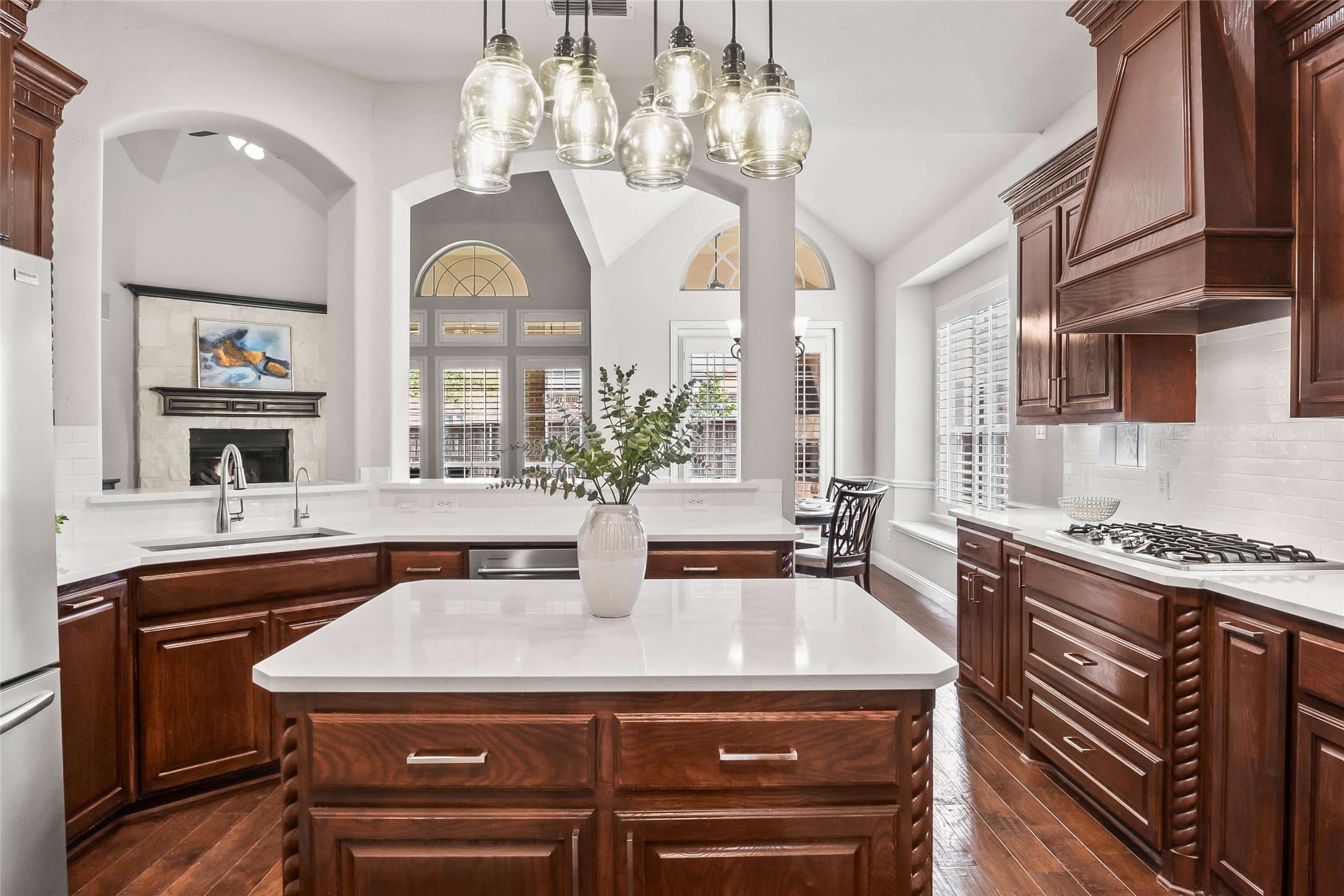 2504 Strathfield Lane