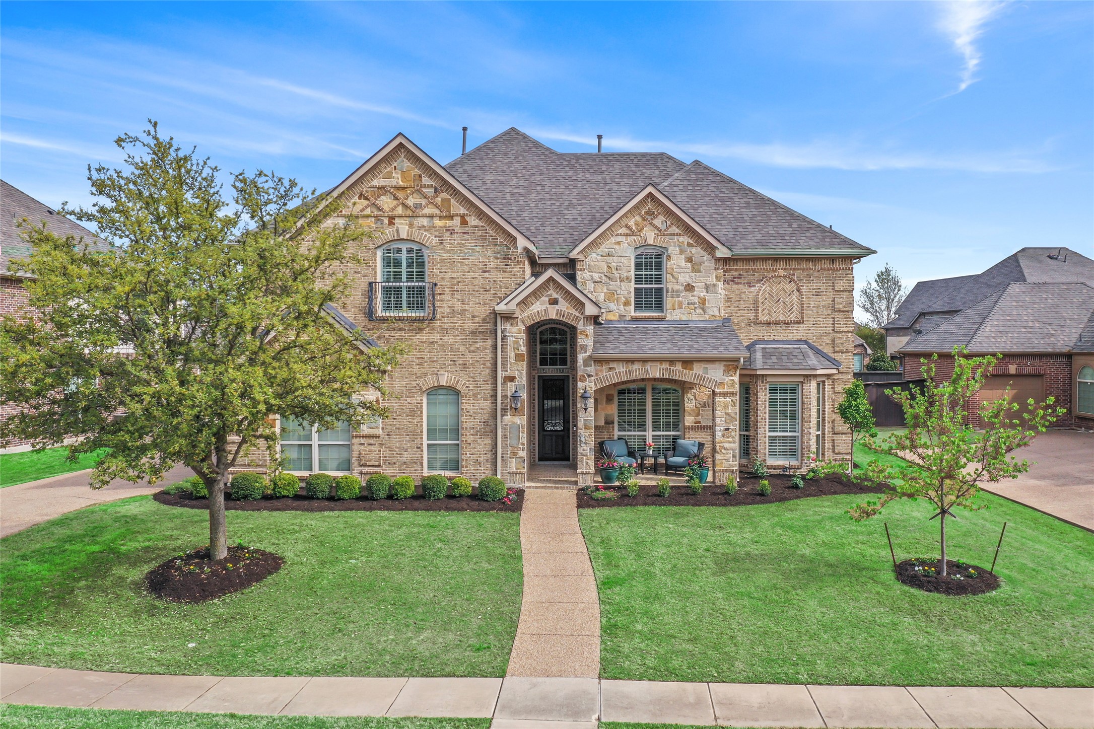 2504 Strathfield Lane
