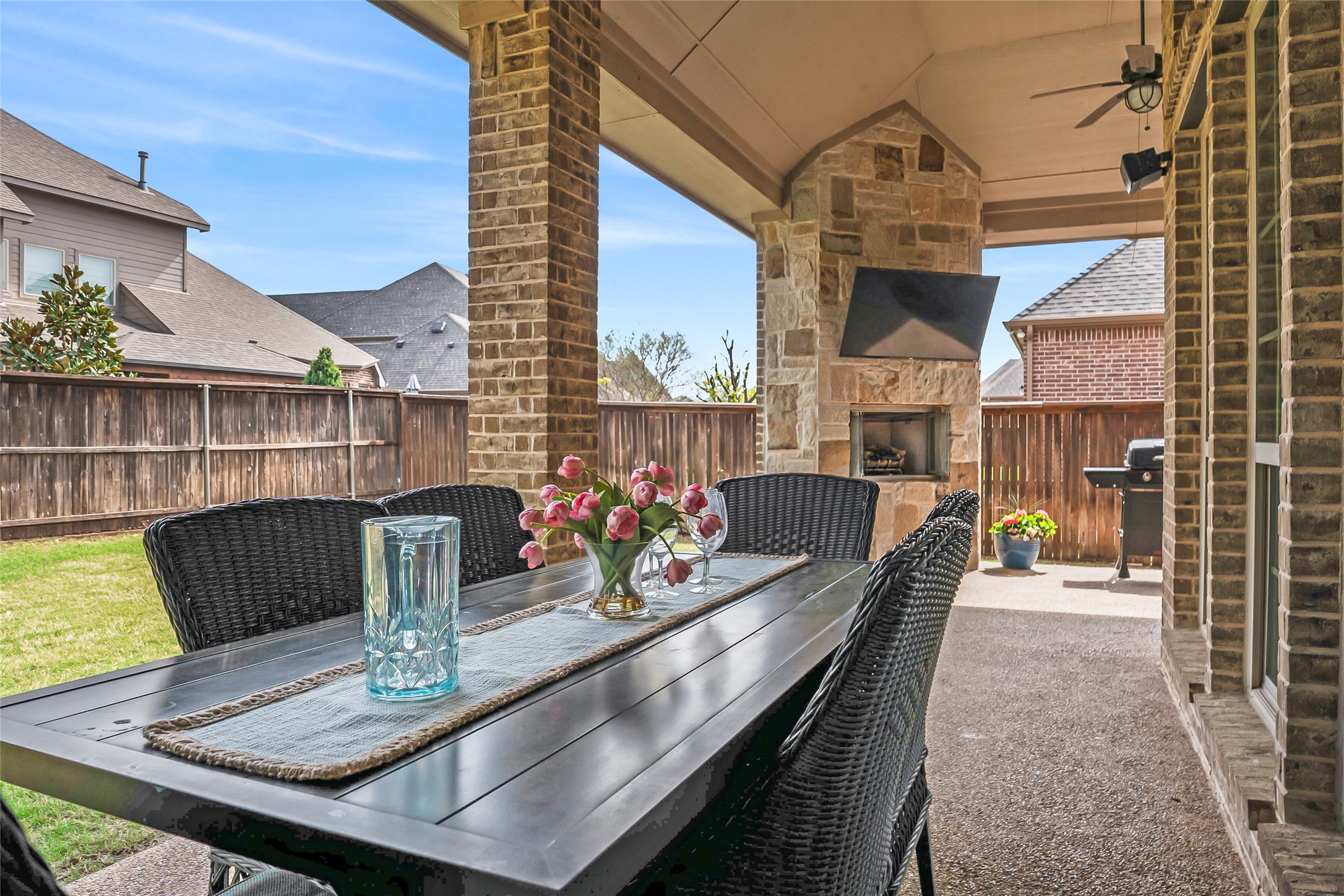 2504 Strathfield Lane