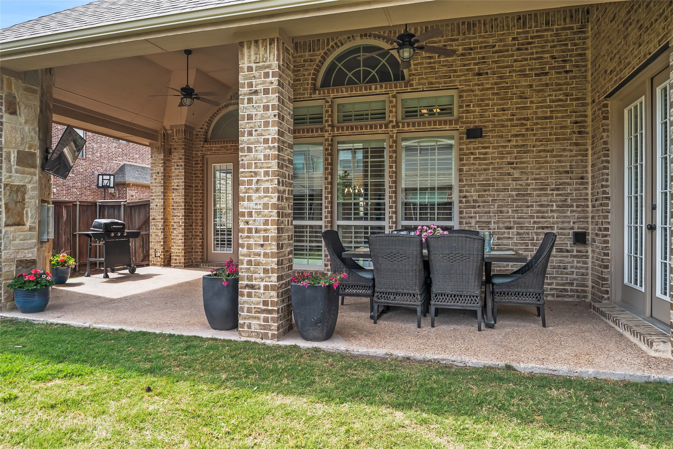 2504 Strathfield Lane