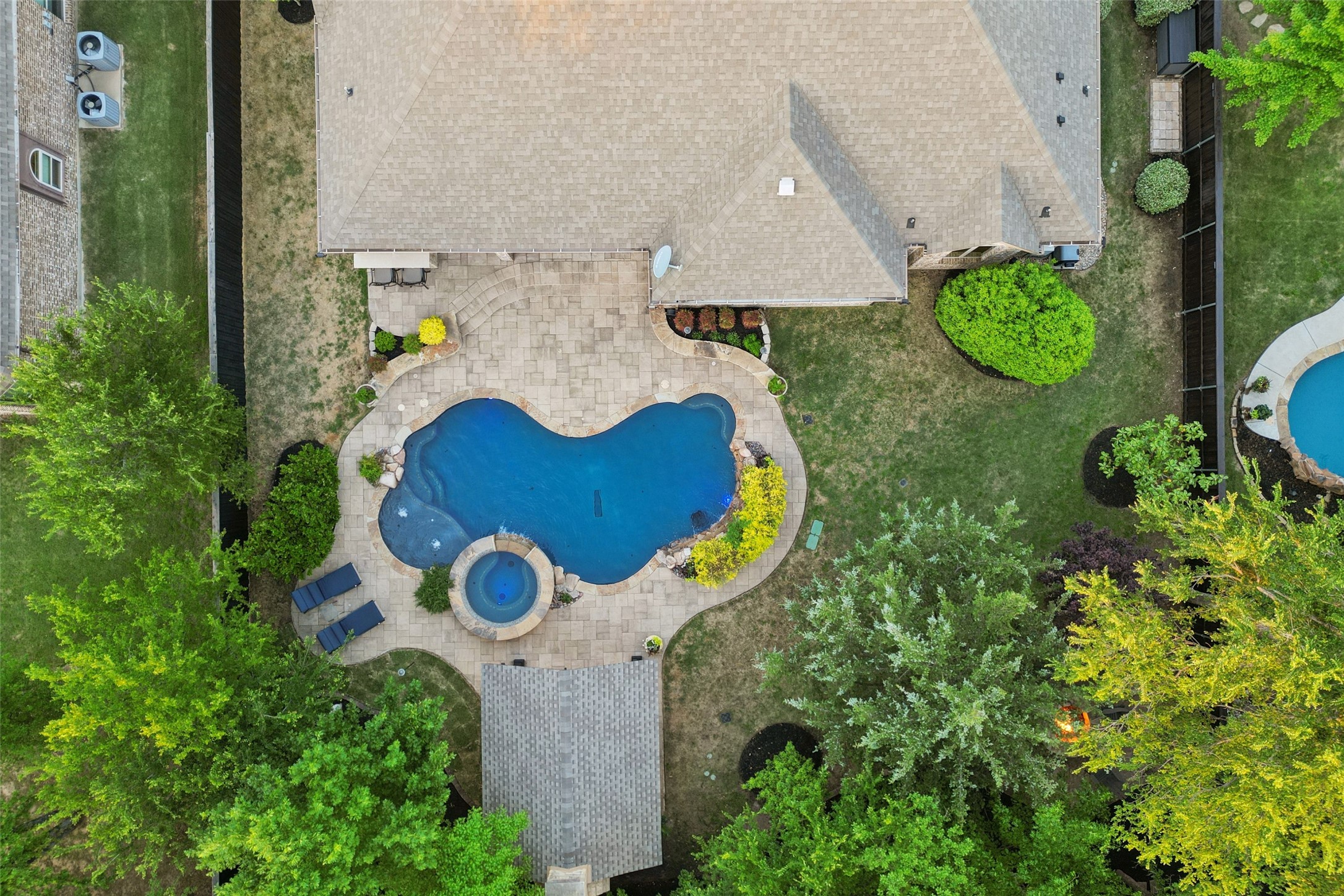 653 Indian Creek Drive