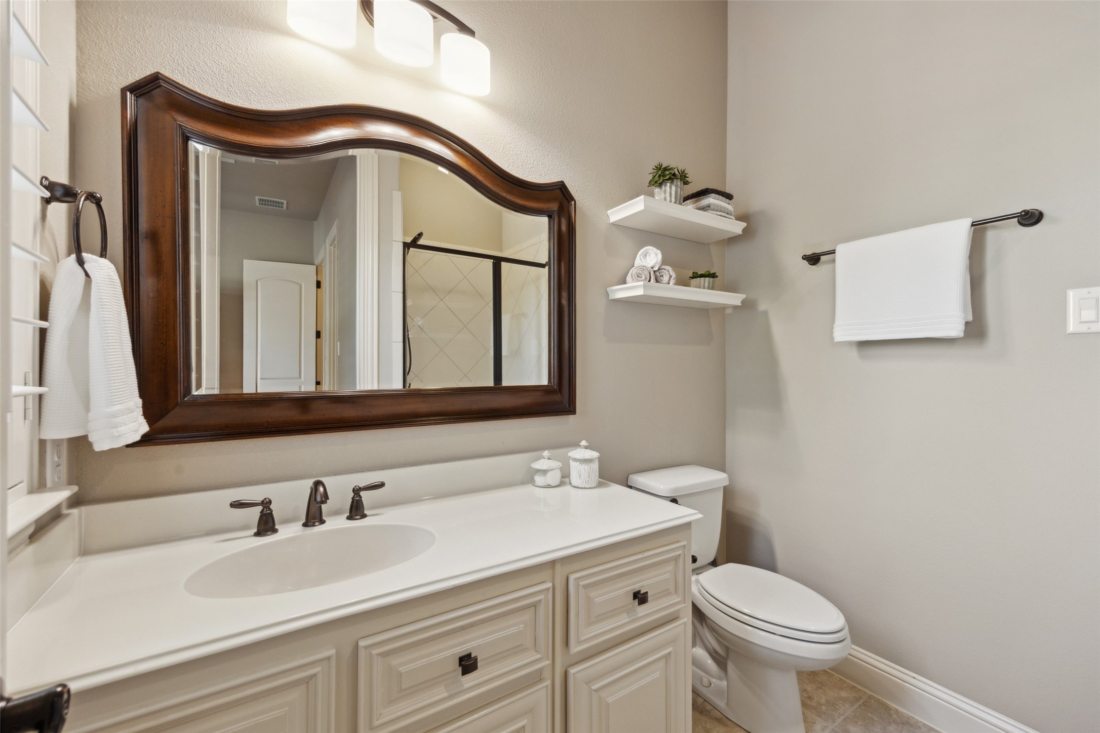 653 Indian Creek Drive