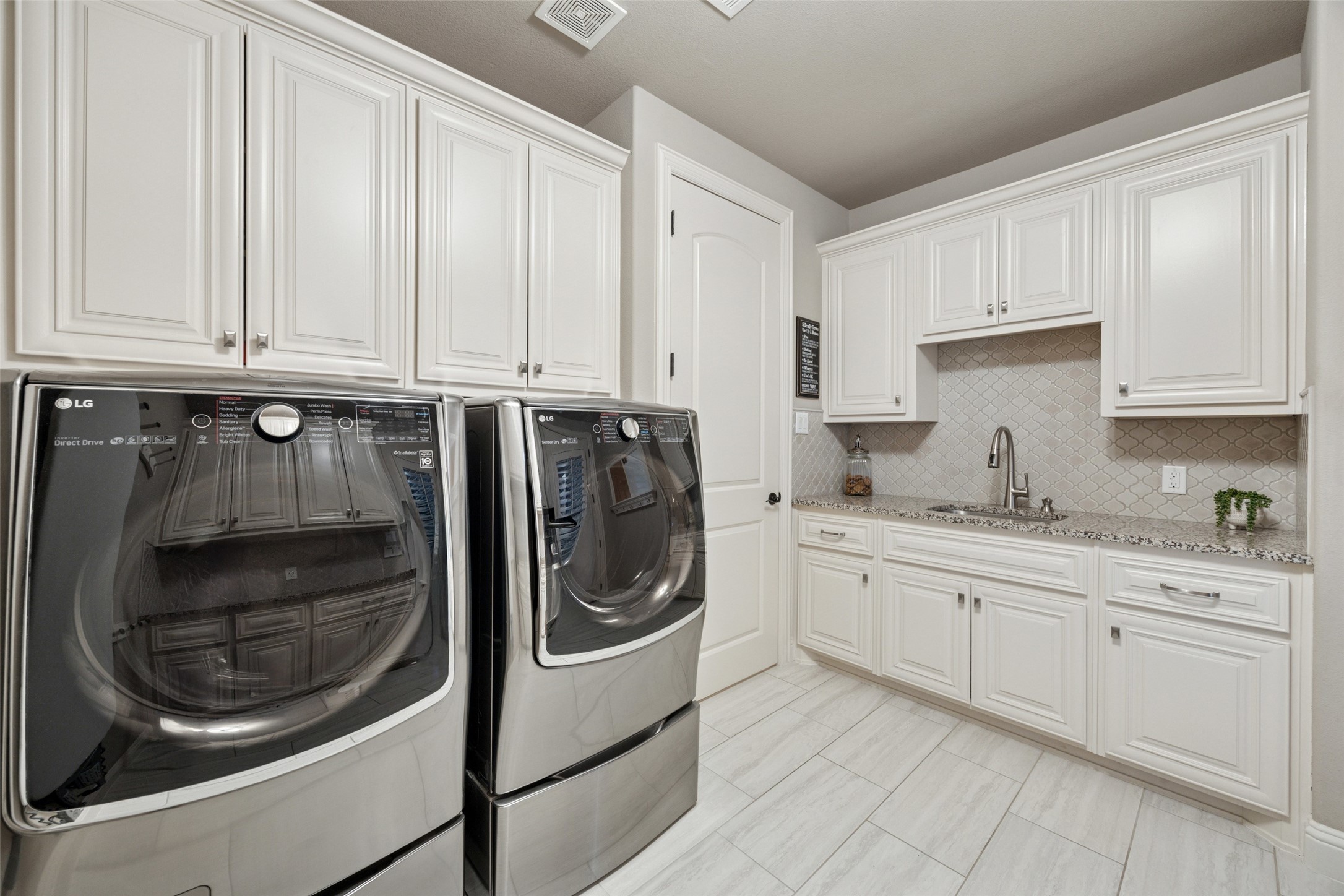 653 Indian Creek Drive