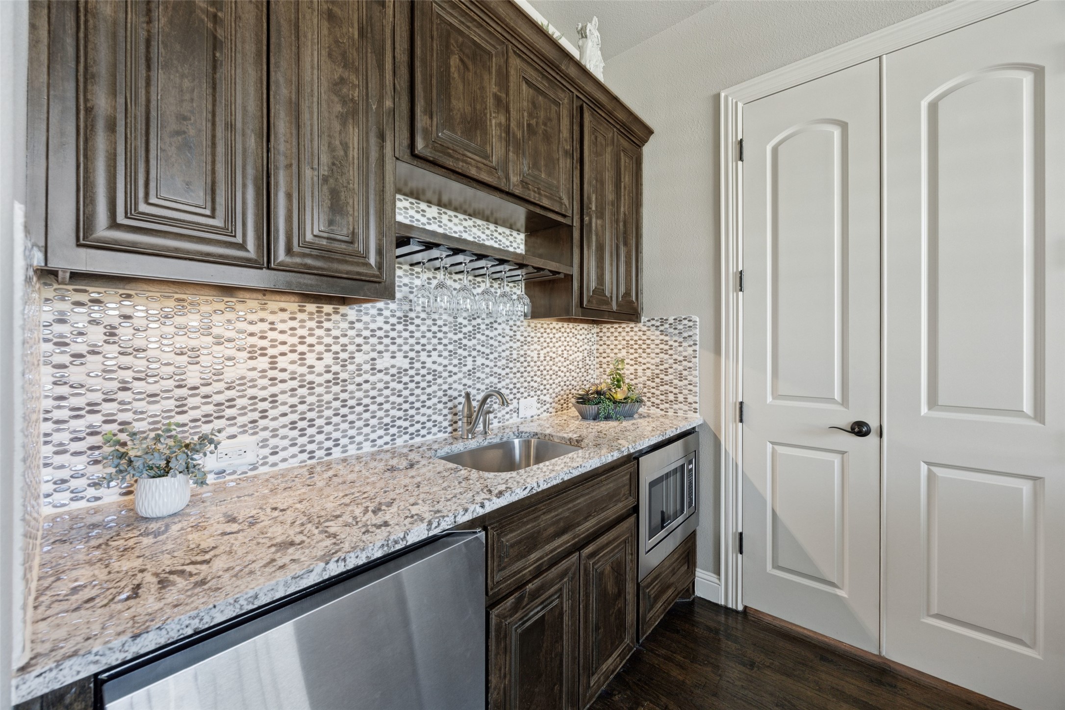 653 Indian Creek Drive