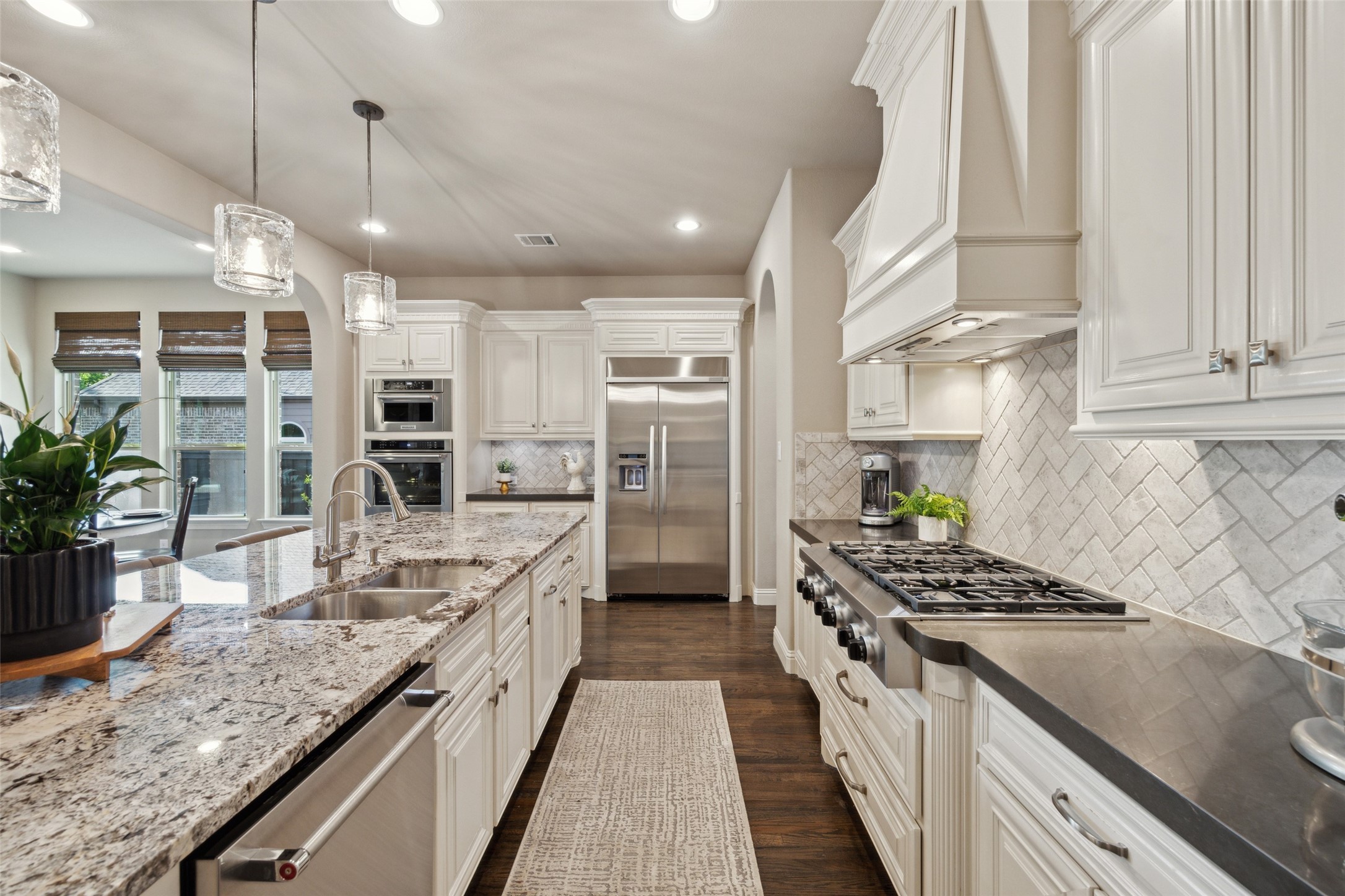 653 Indian Creek Drive