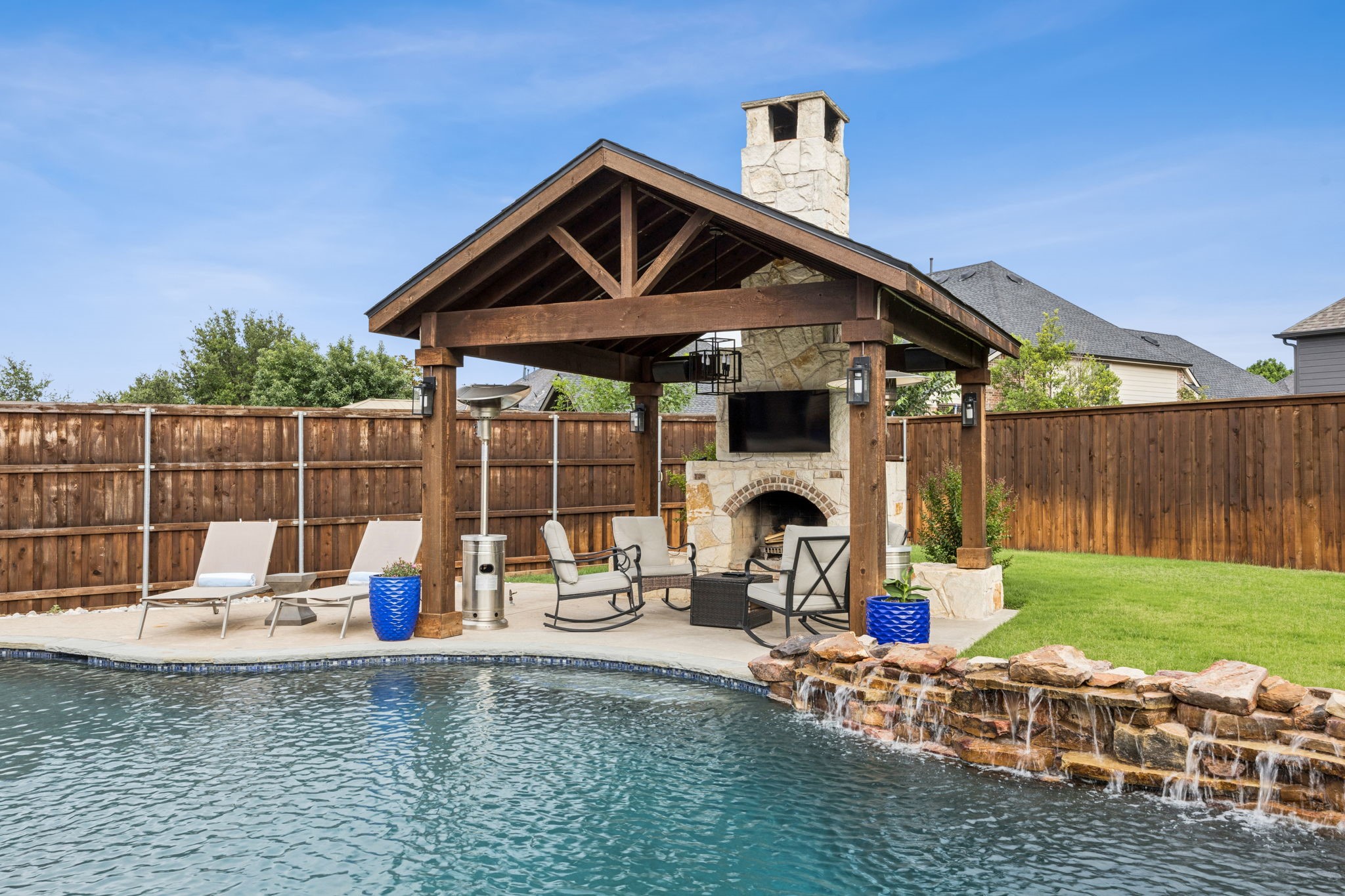 2406 Lilyfield Drive