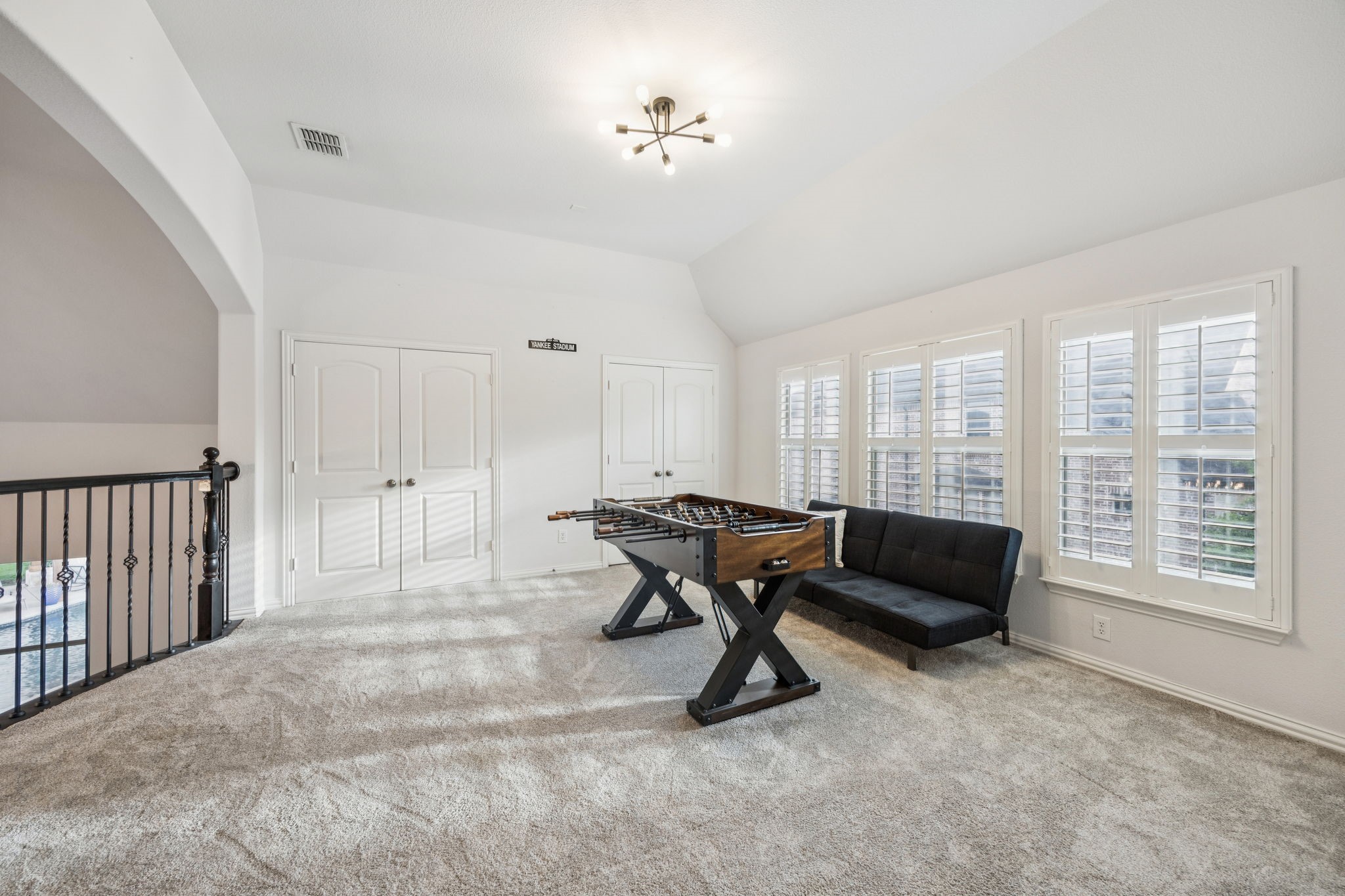 2406 Lilyfield Drive