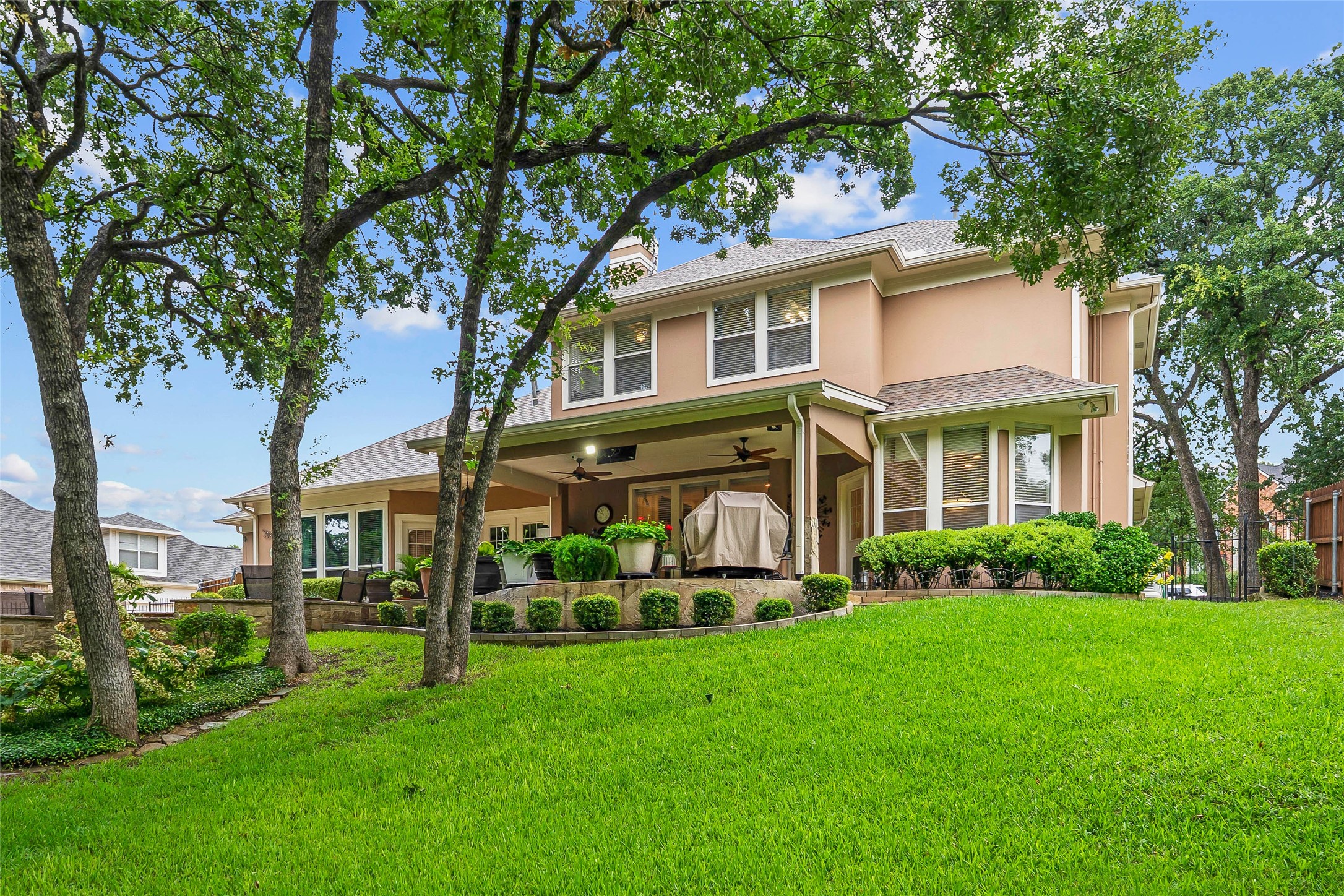 8 Brook Hollow Lane