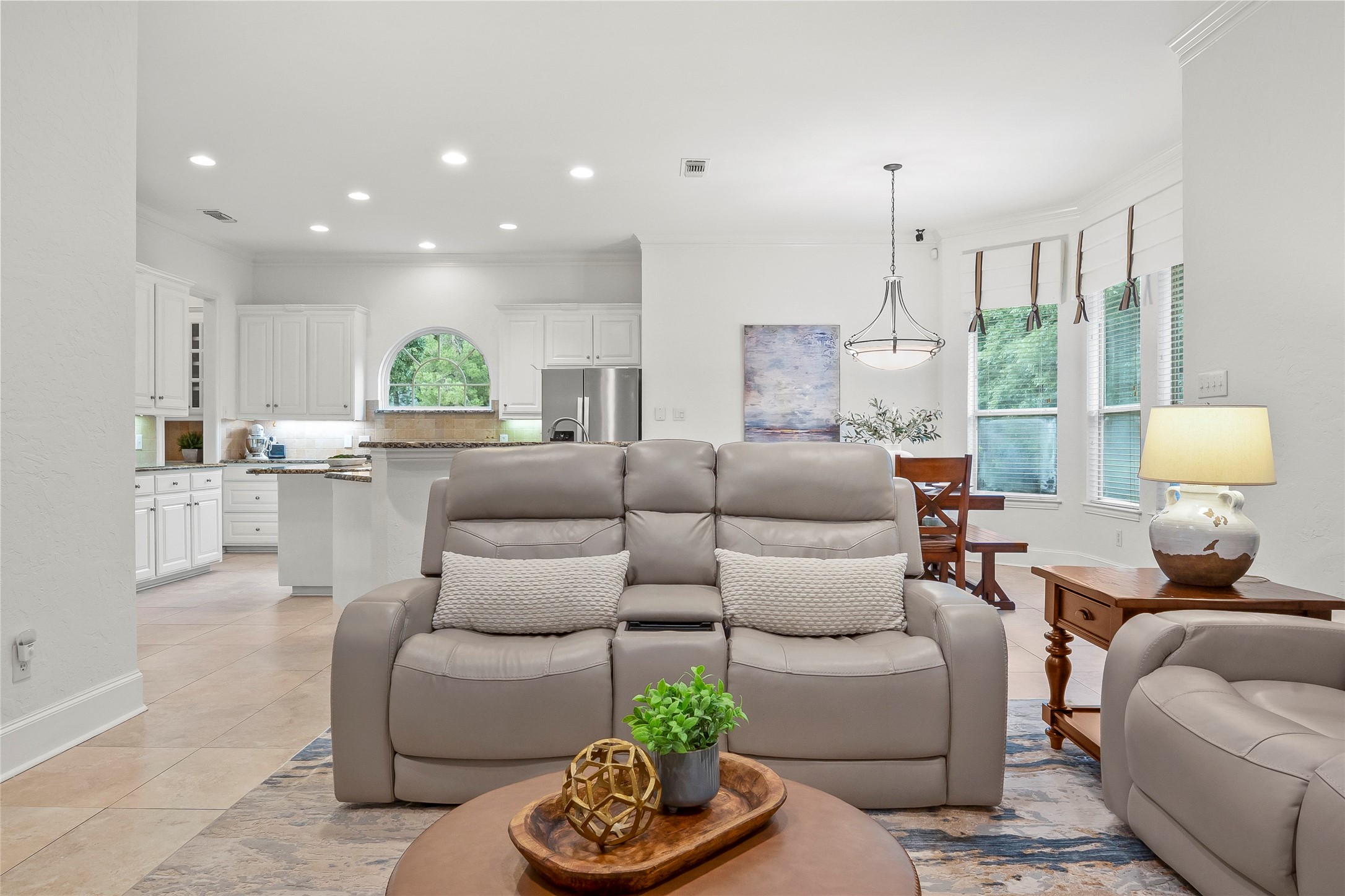 8 Brook Hollow Lane