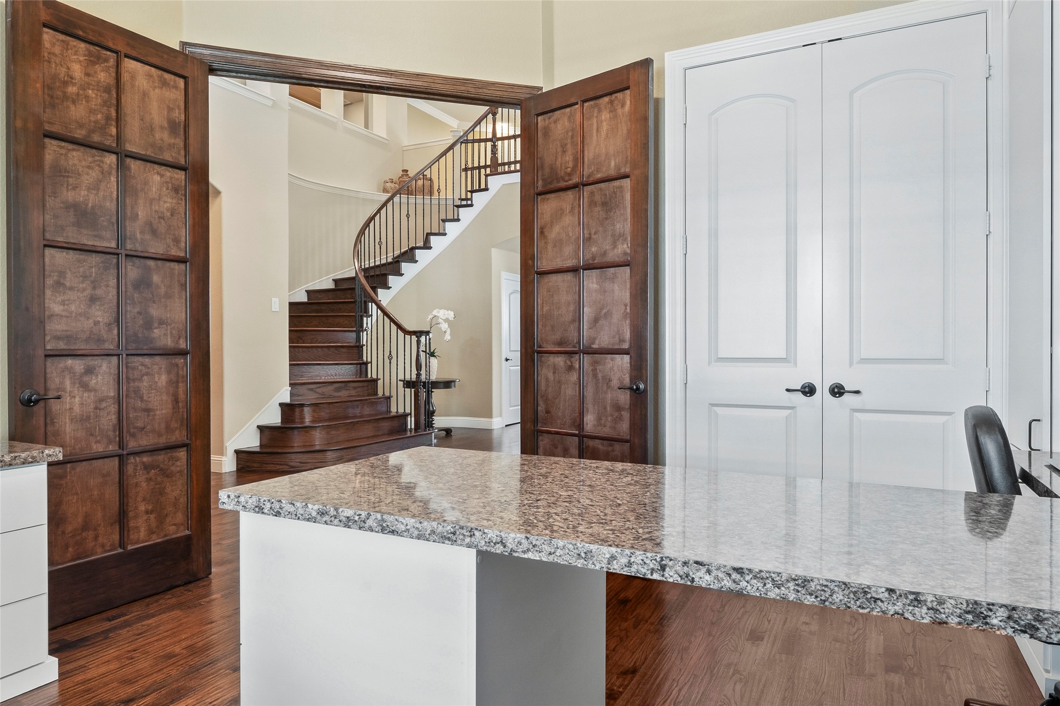 2708 Drive