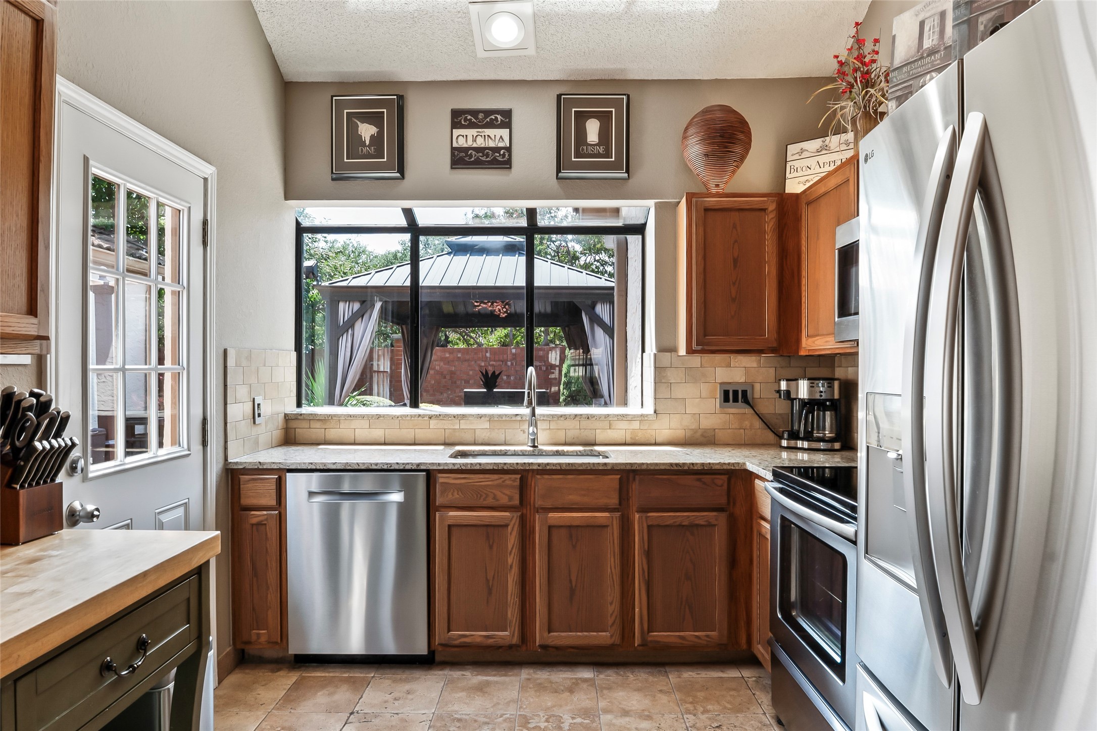 619 Mission Circle