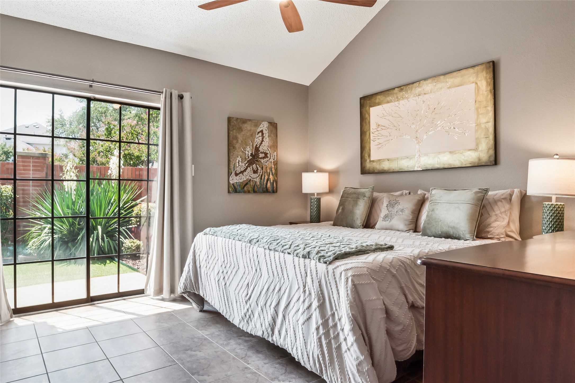 619 Mission Circle