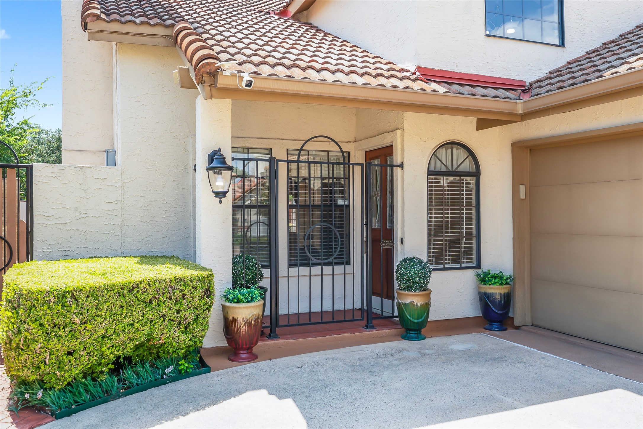 619 Mission Circle