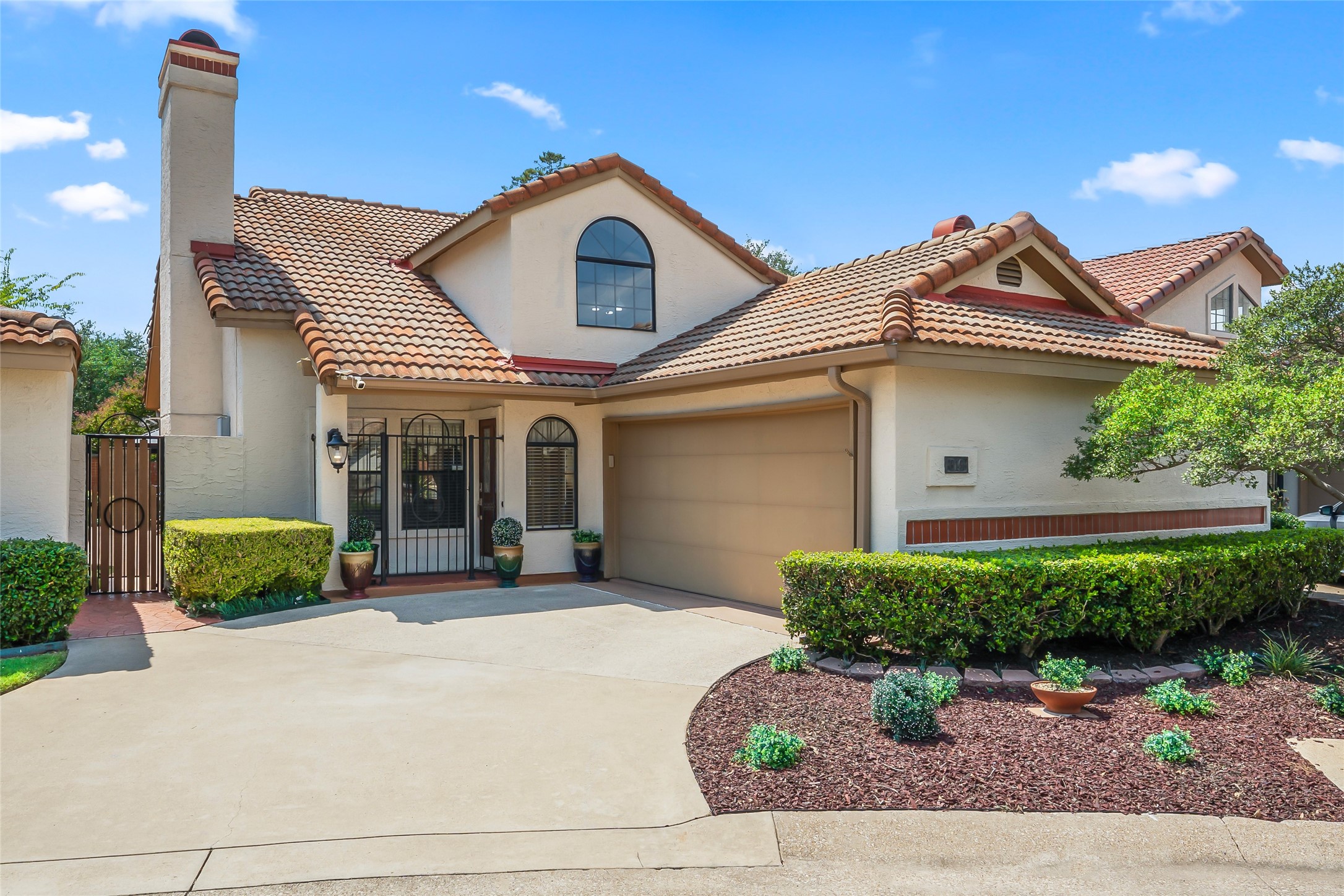 619 Mission Circle