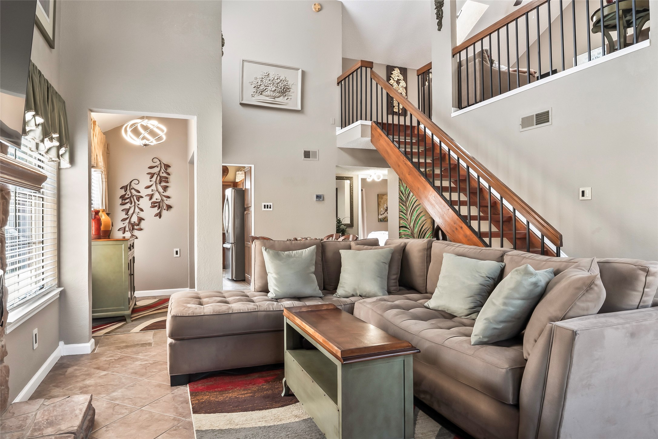619 Mission Circle