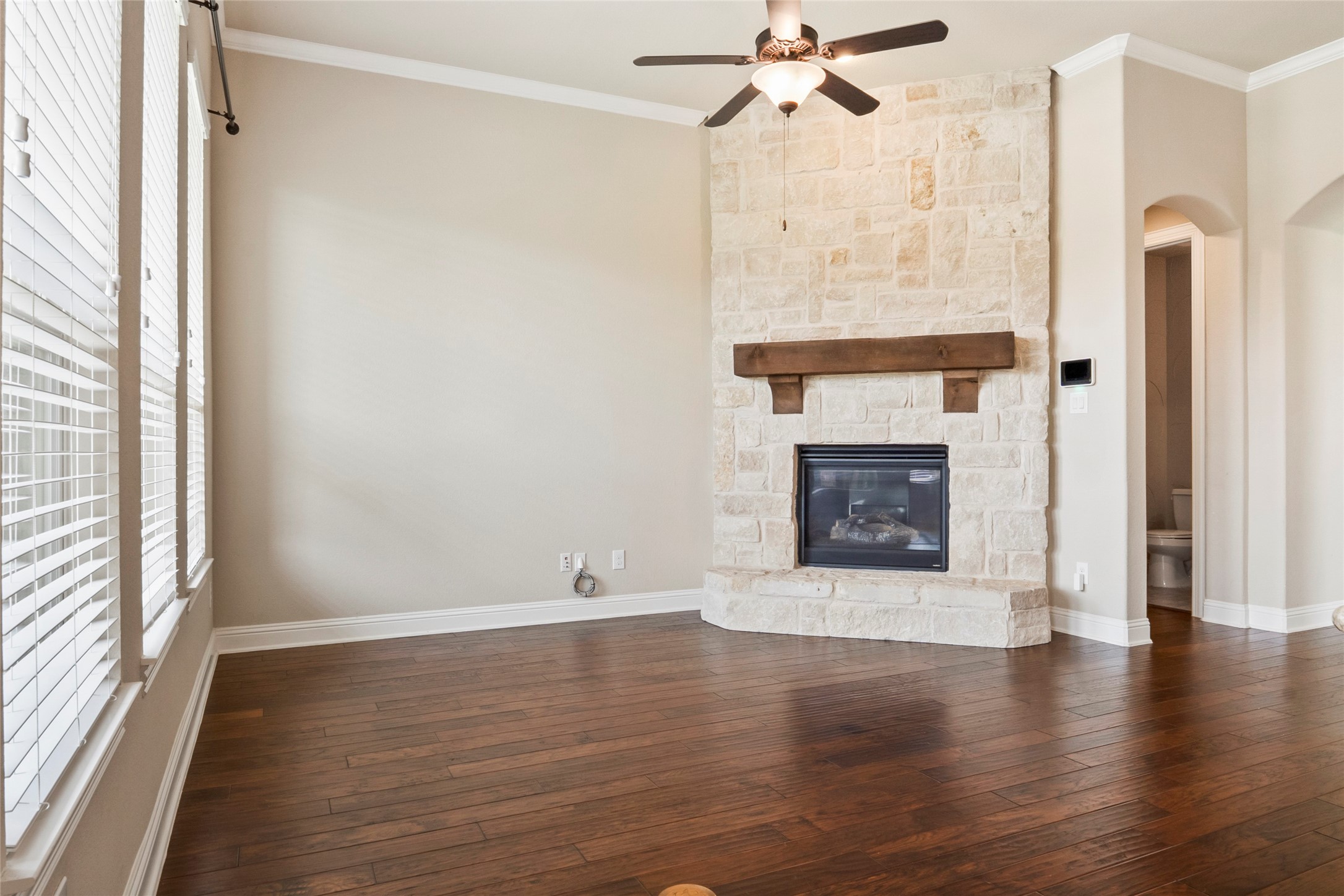 2801 Sherwood Drive