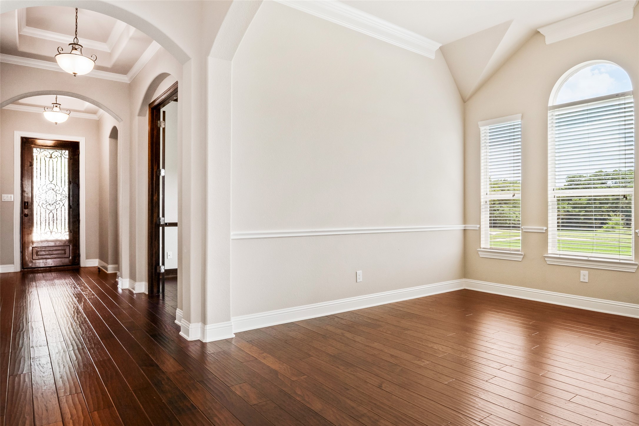 2801 Sherwood Drive