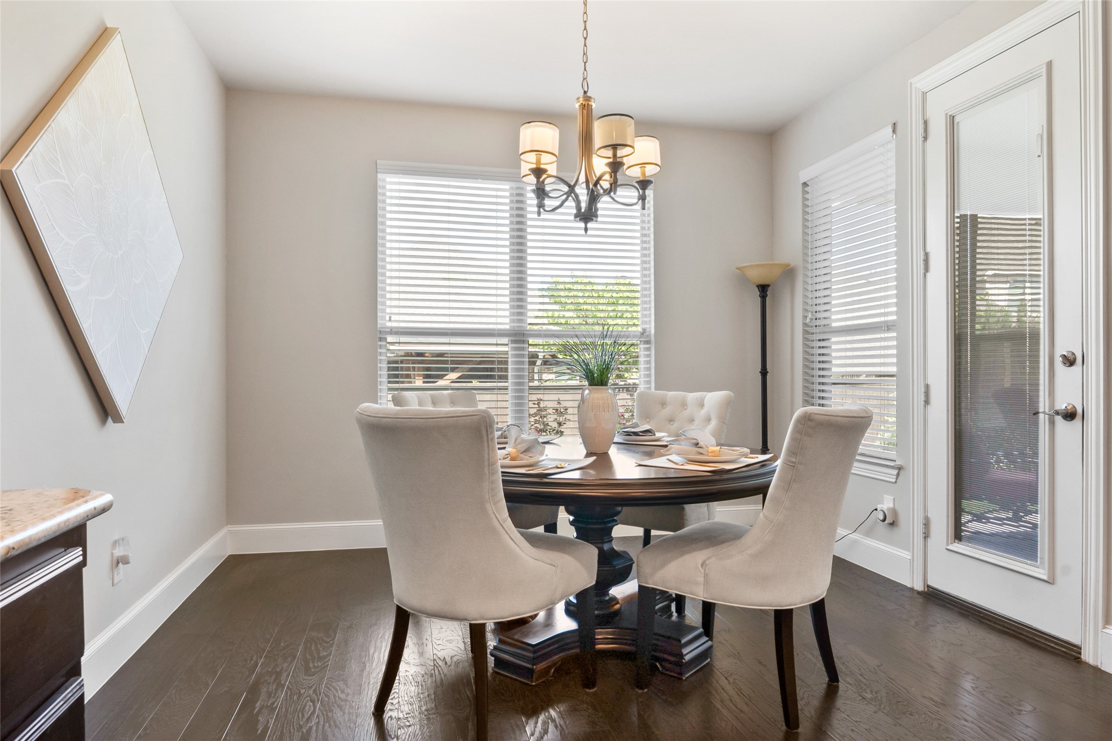 2823 Chatswood Drive