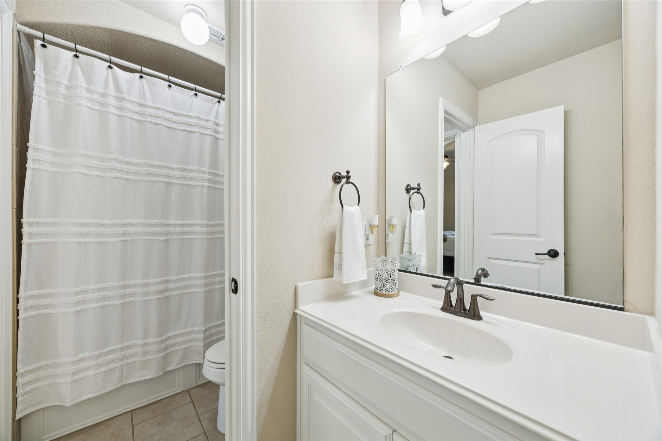 2743 Chatswood Drive