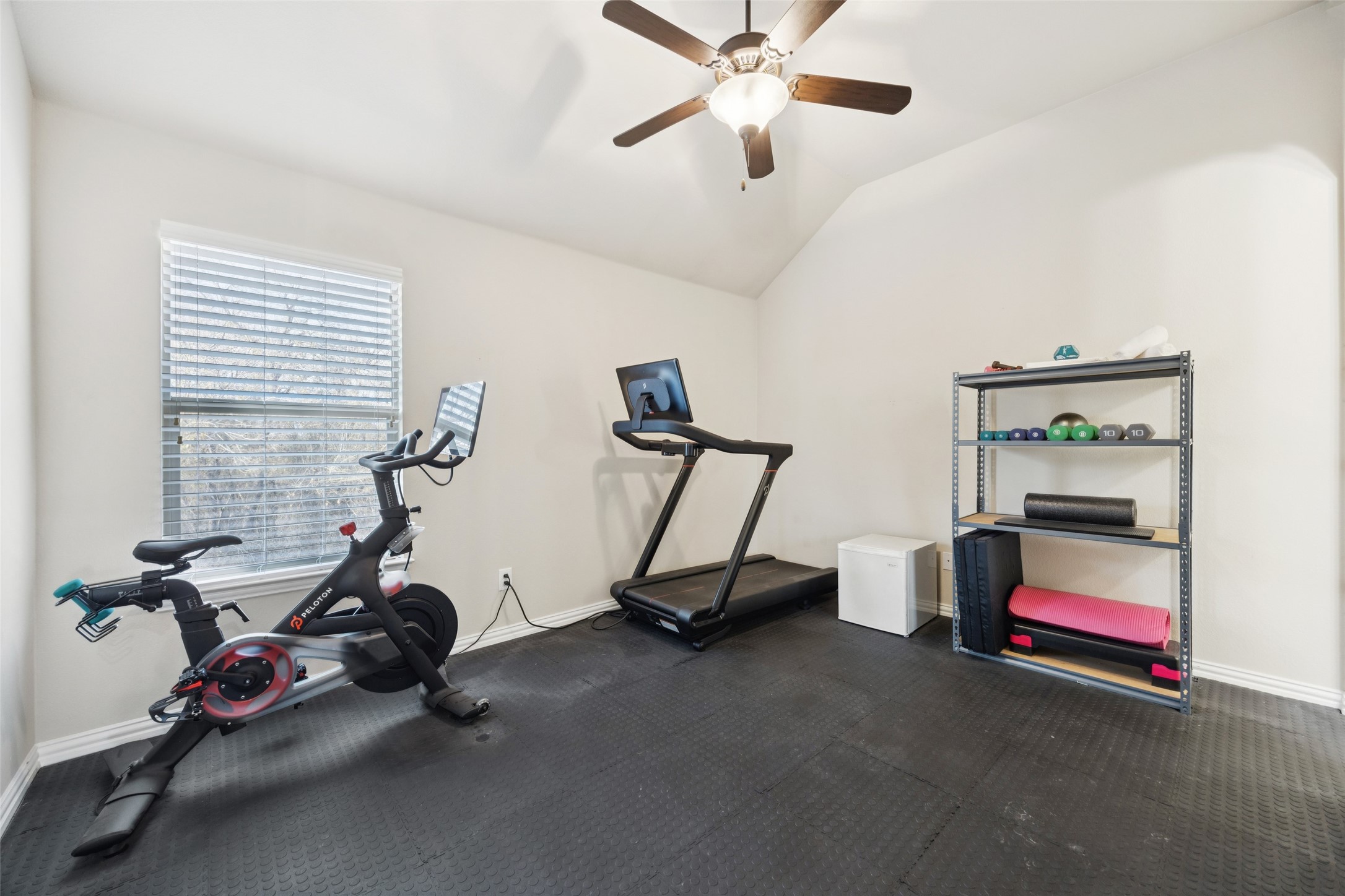 2743 Chatswood Drive