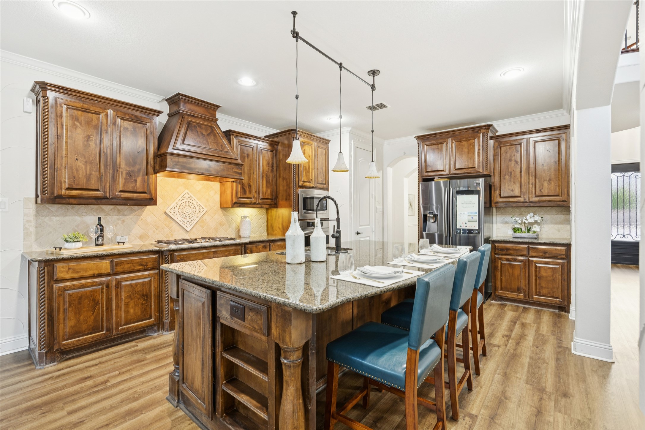 2743 Chatswood Drive