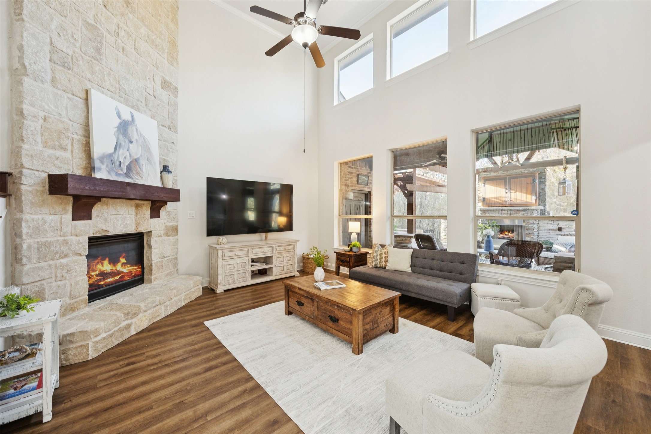 2743 Chatswood Drive