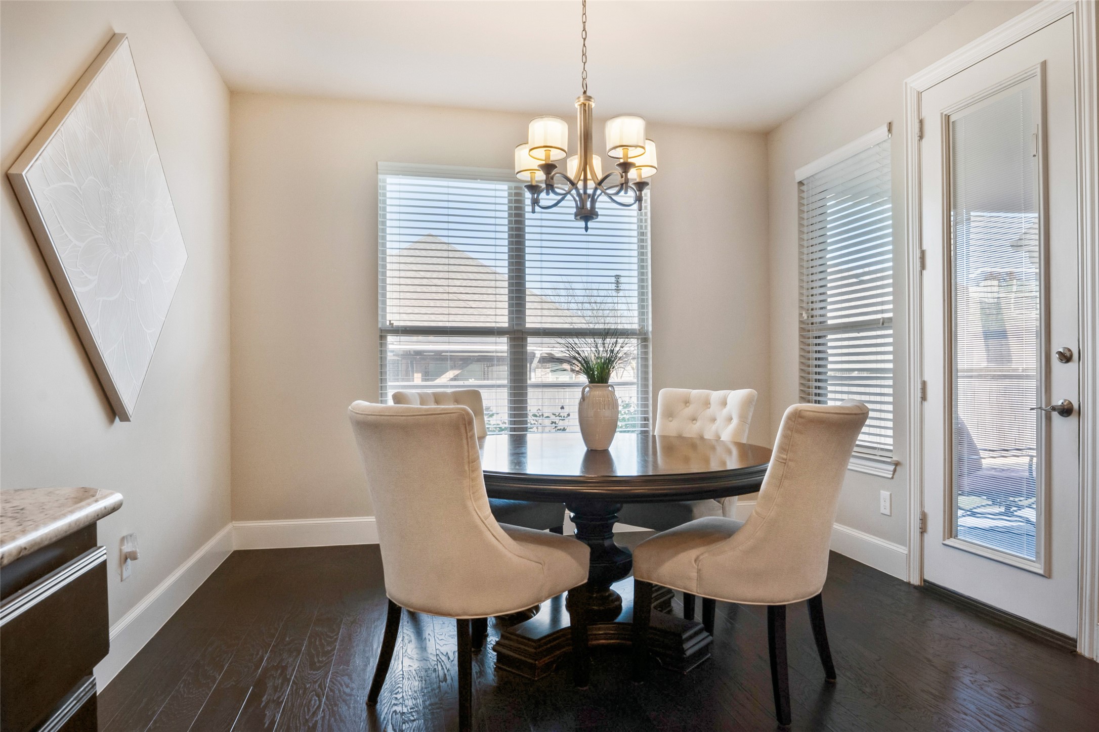 2823 Chatswood Drive