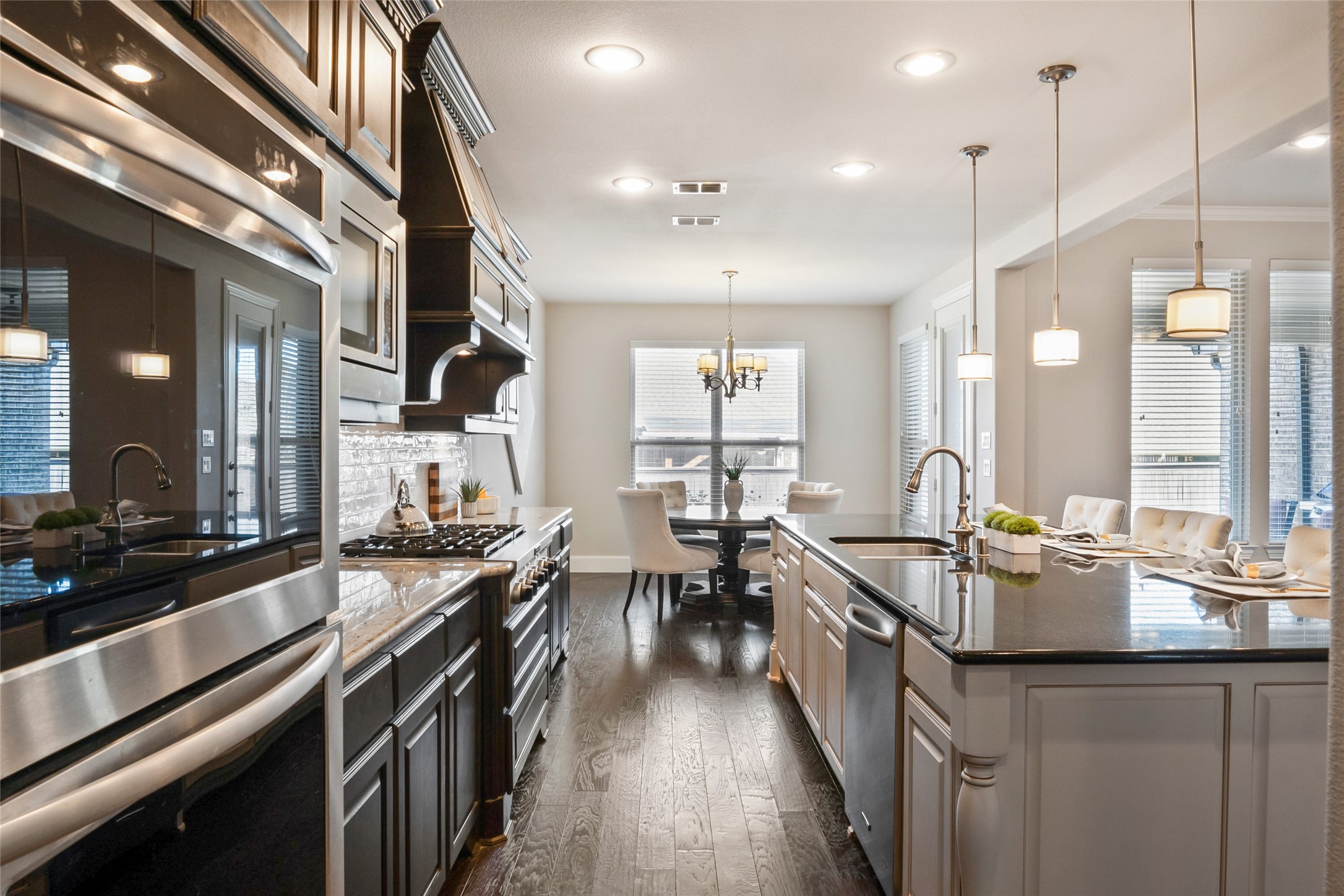 2823 Chatswood Drive