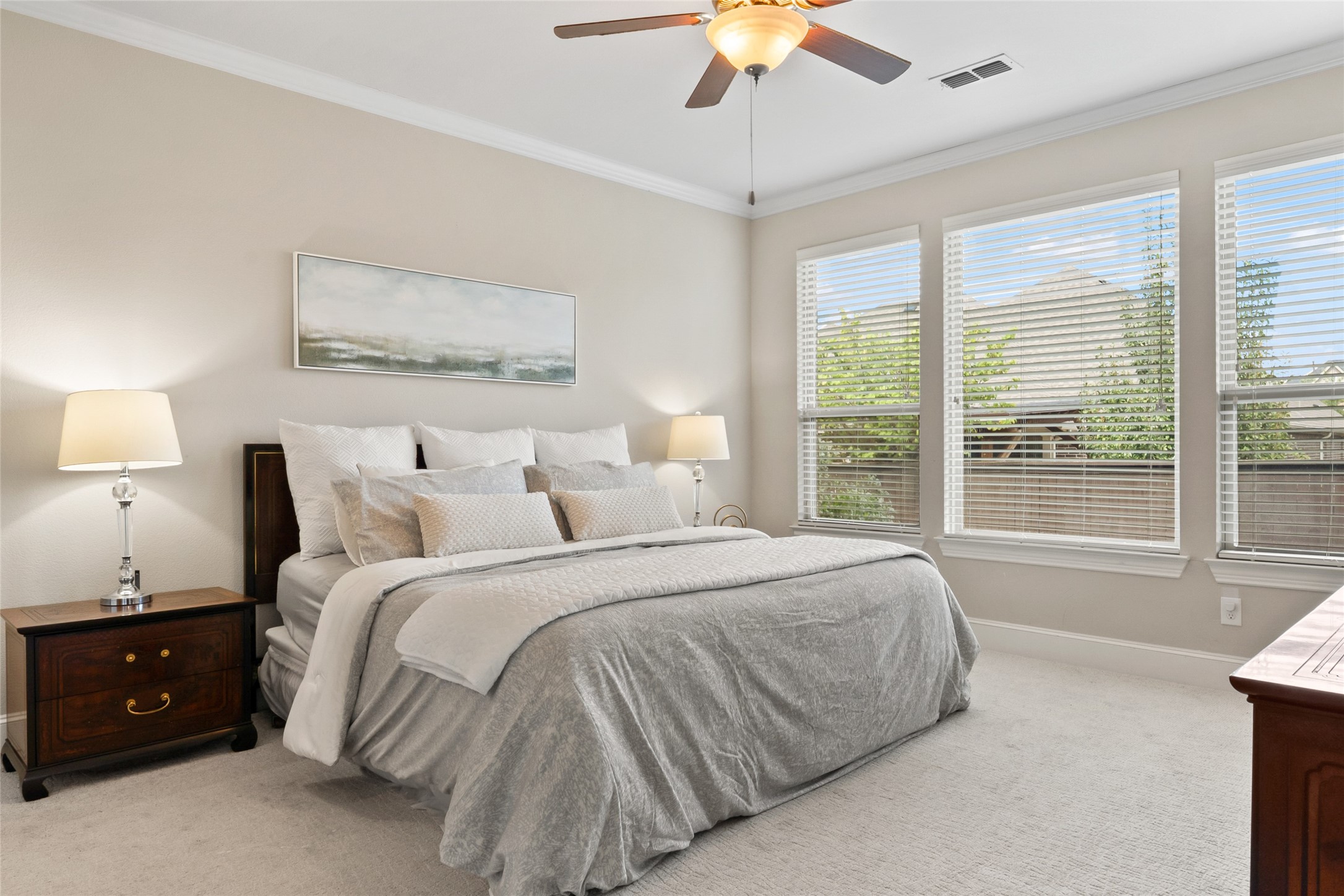 2823 Chatswood Drive