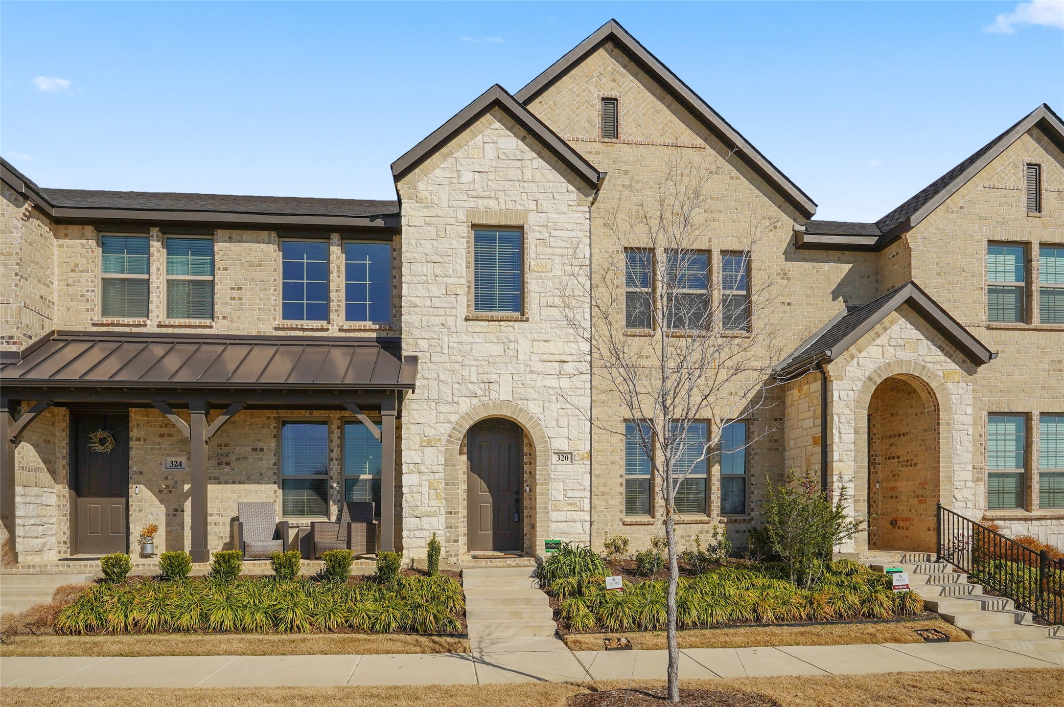 320 Parkside Drive