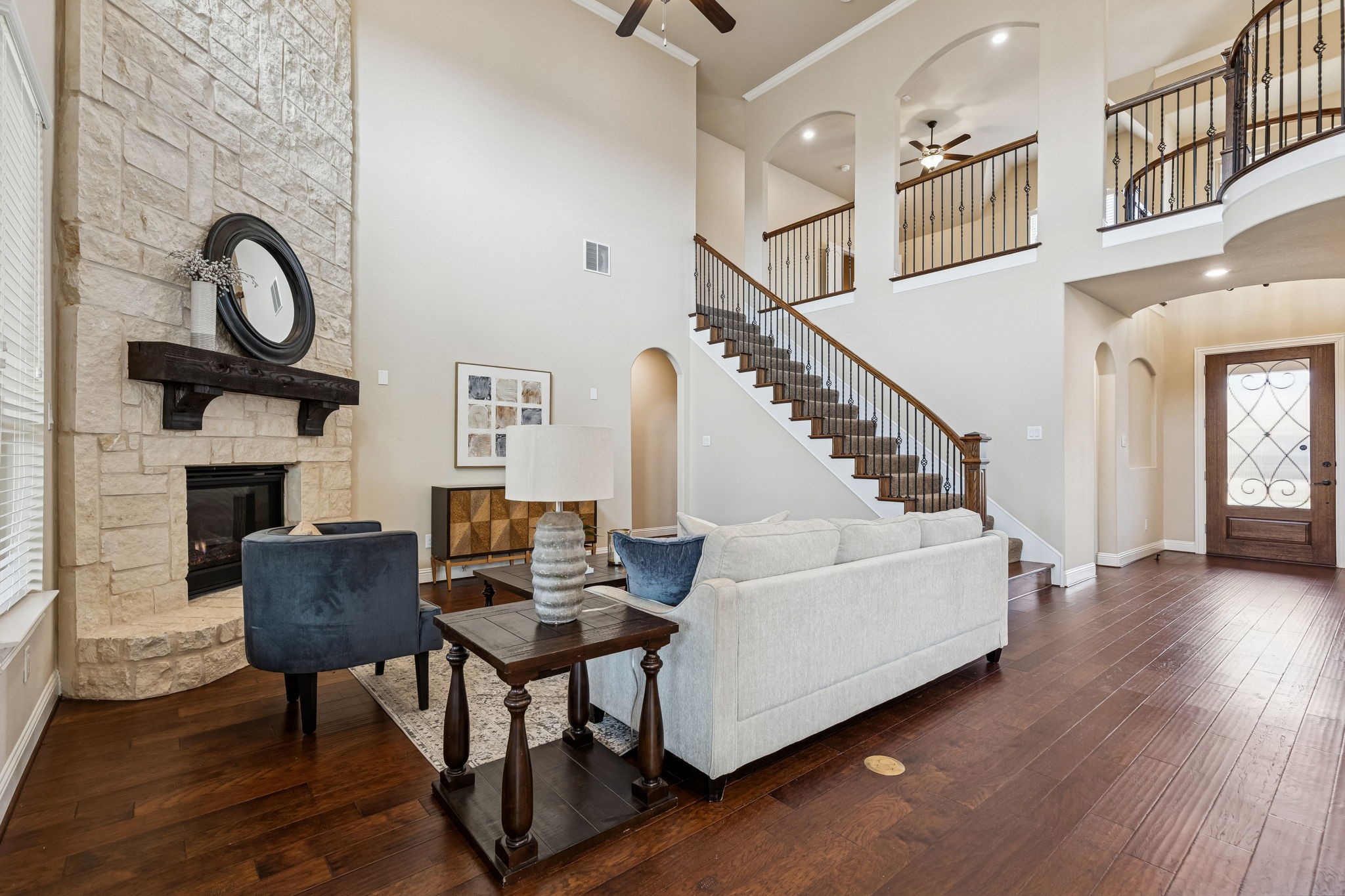 2813 Macquarie Street