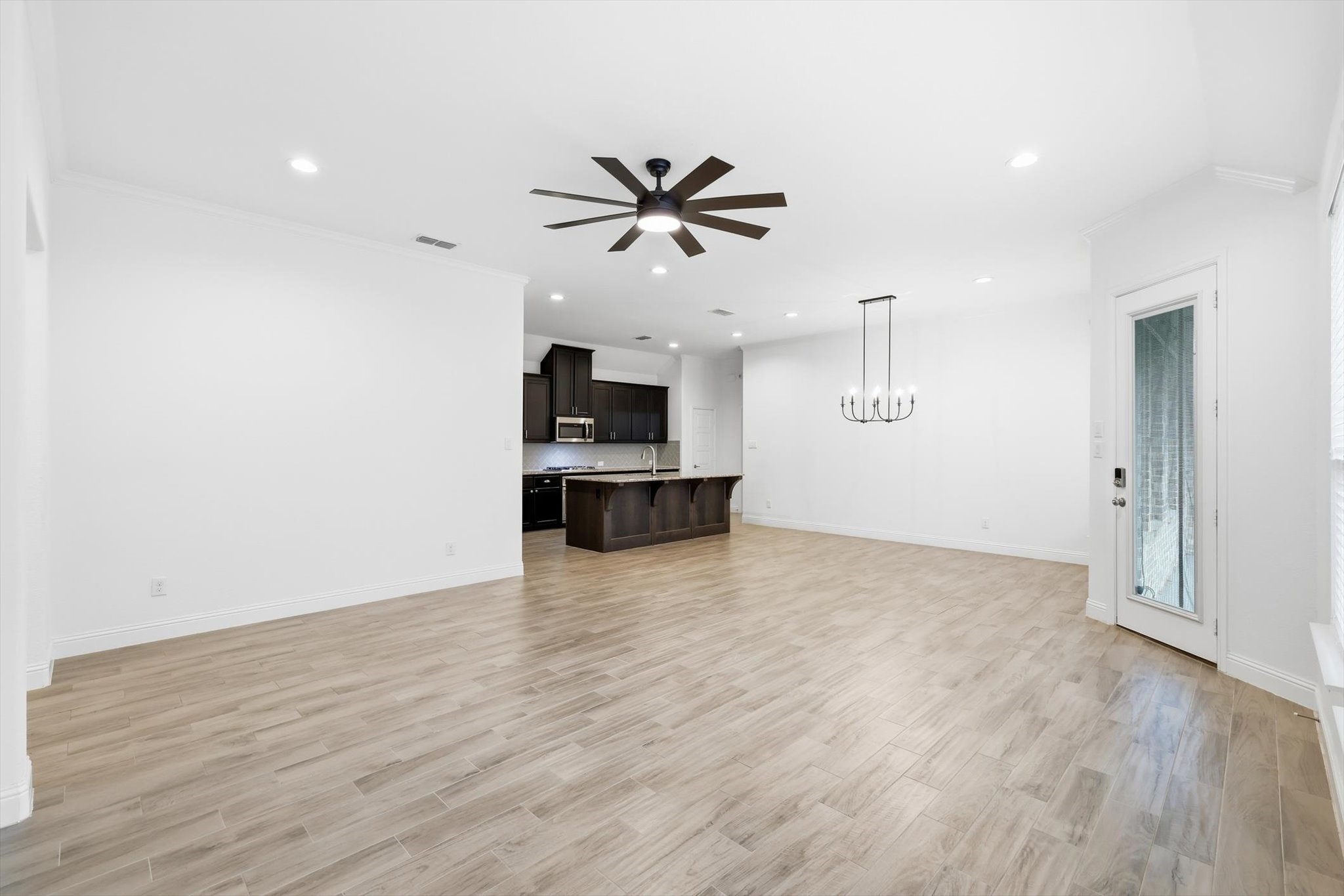916 10th Street