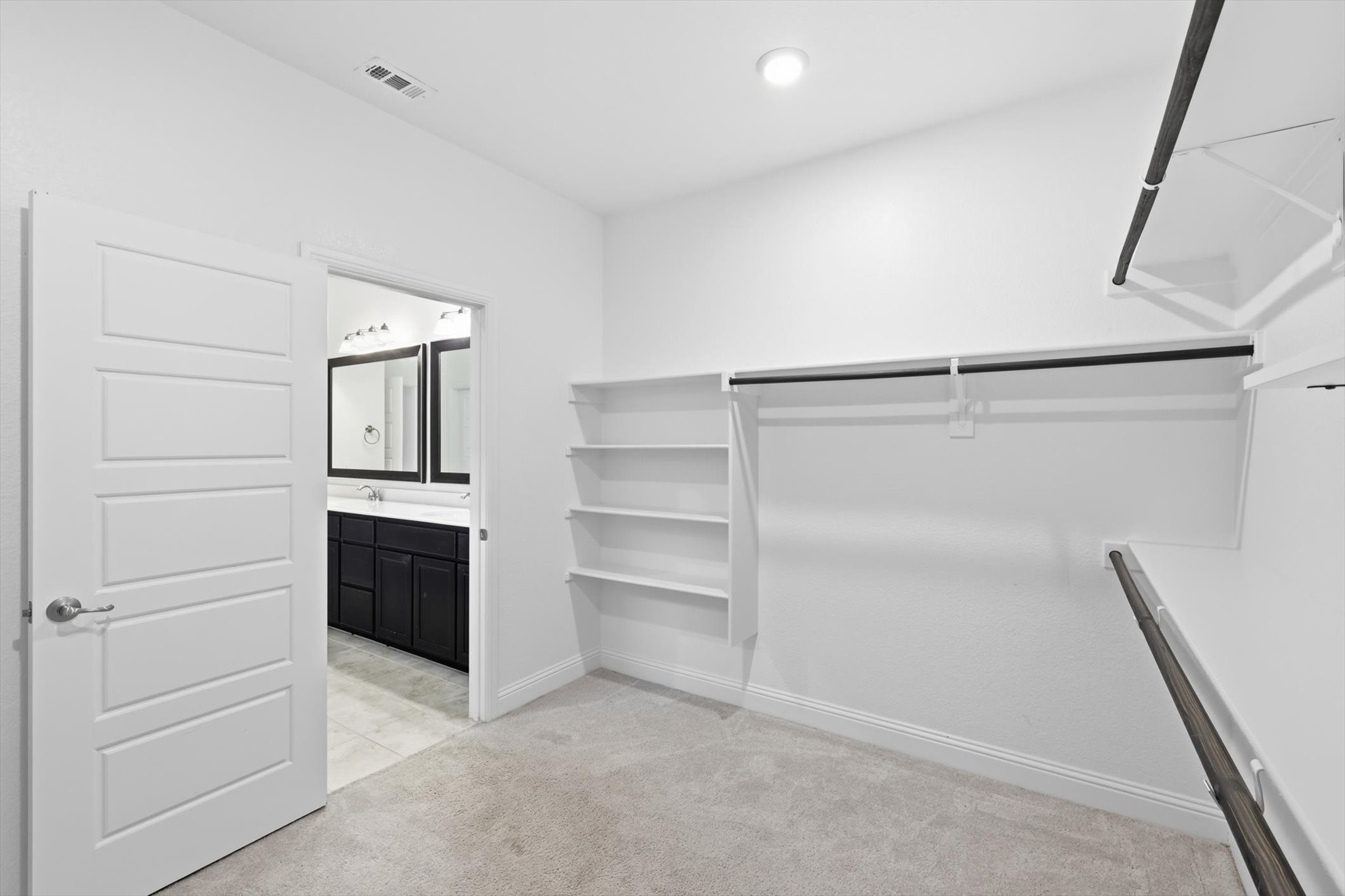 916 10th Street