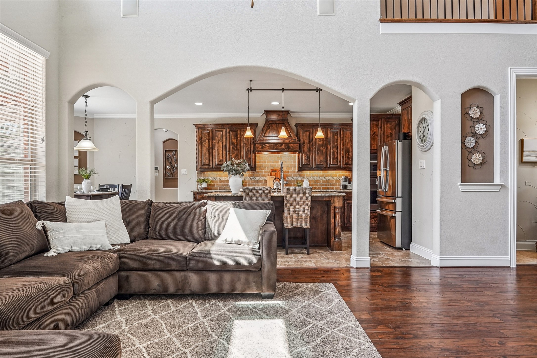 2548 Kensington Lane