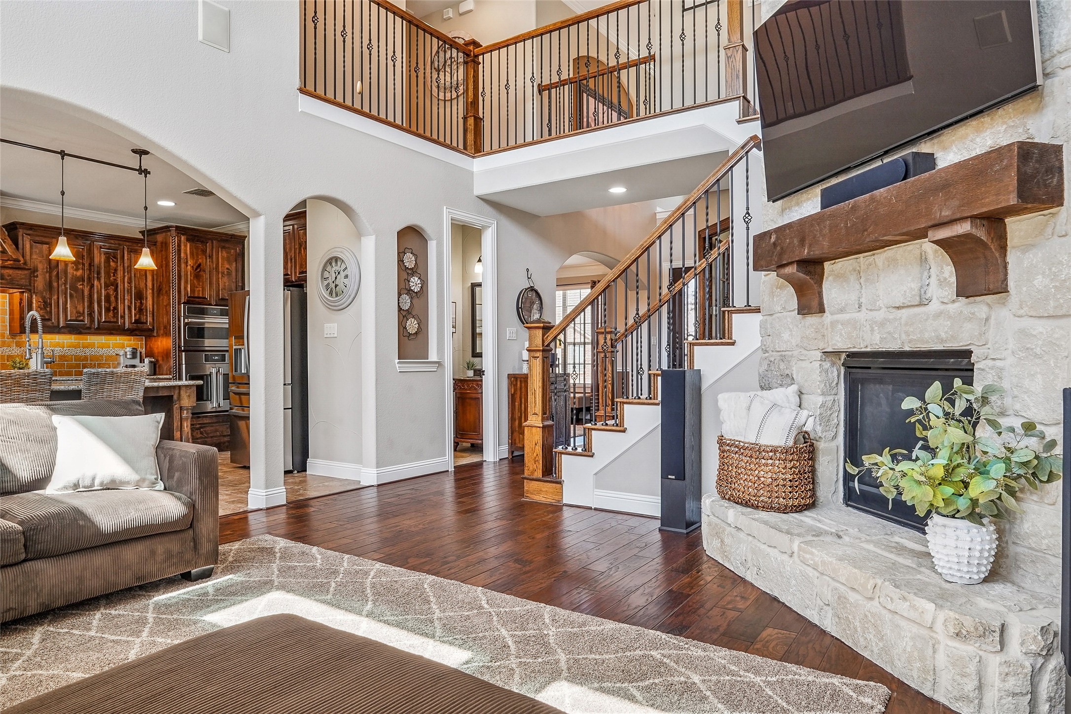 2548 Kensington Lane