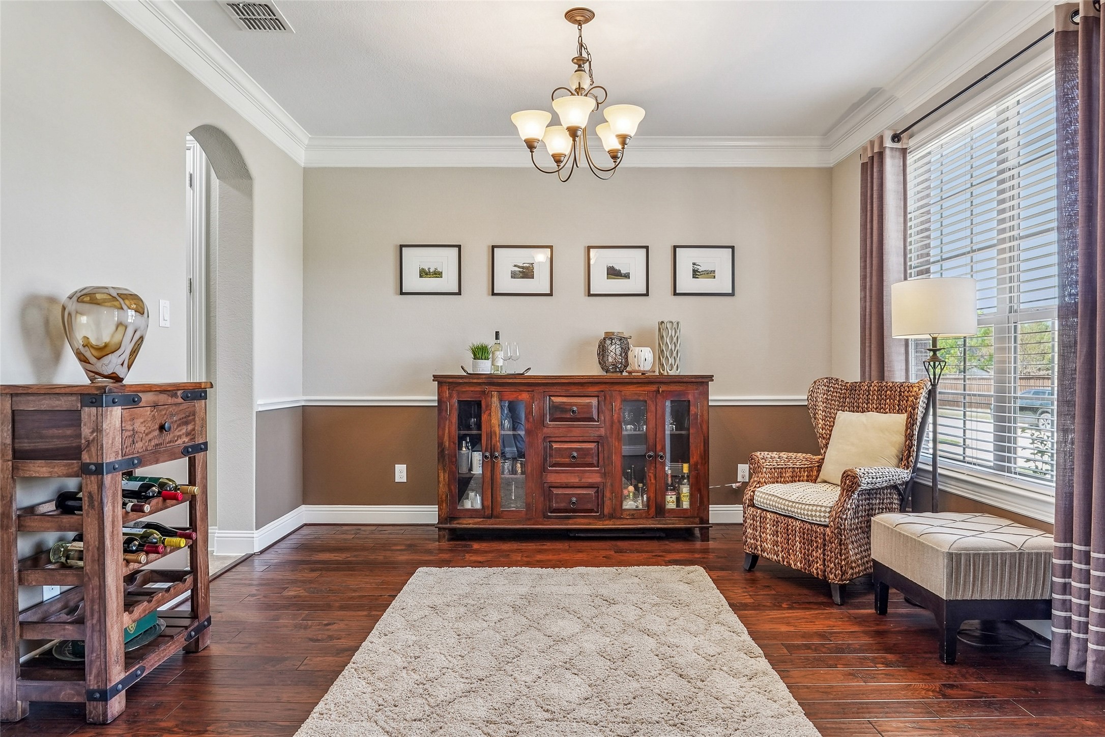 2548 Kensington Lane