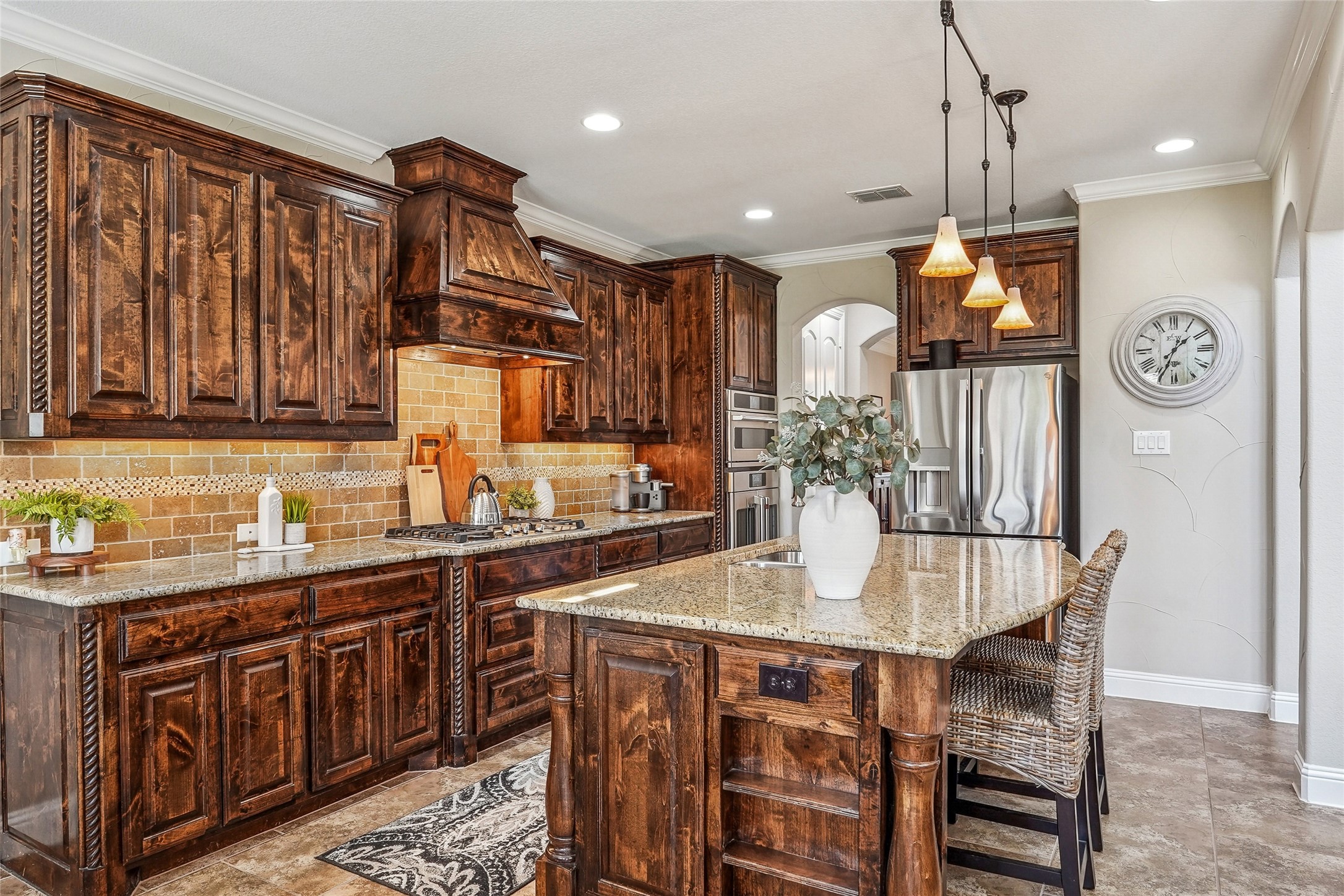 2548 Kensington Lane