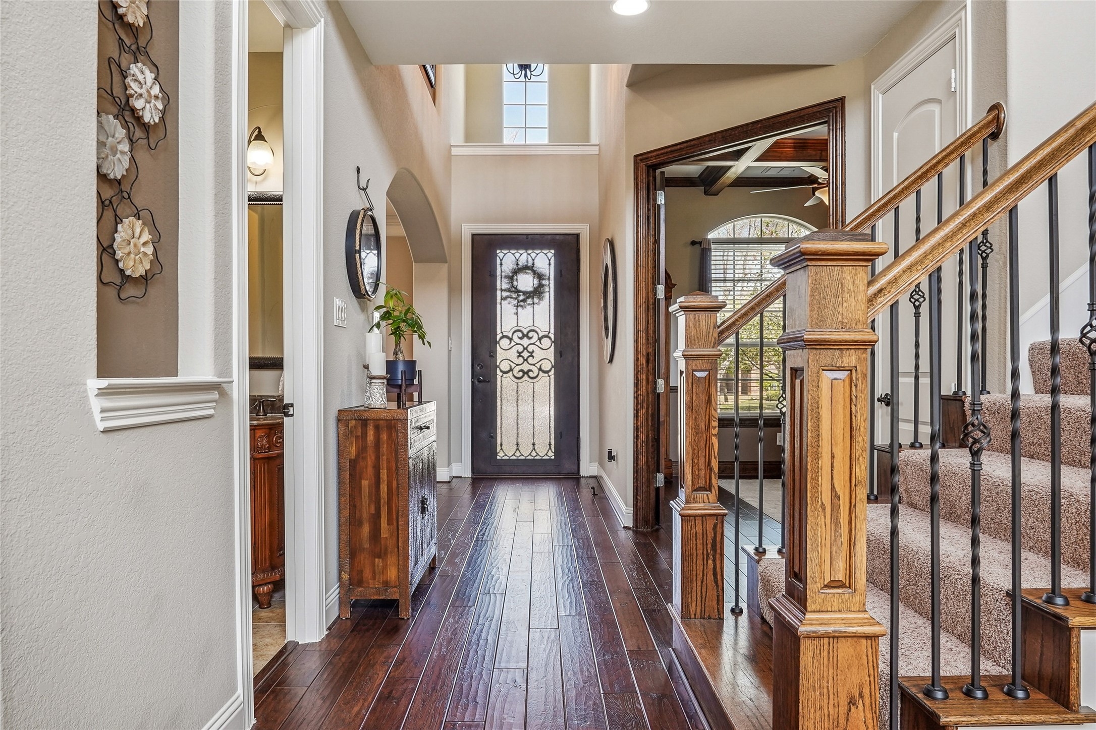 2548 Kensington Lane