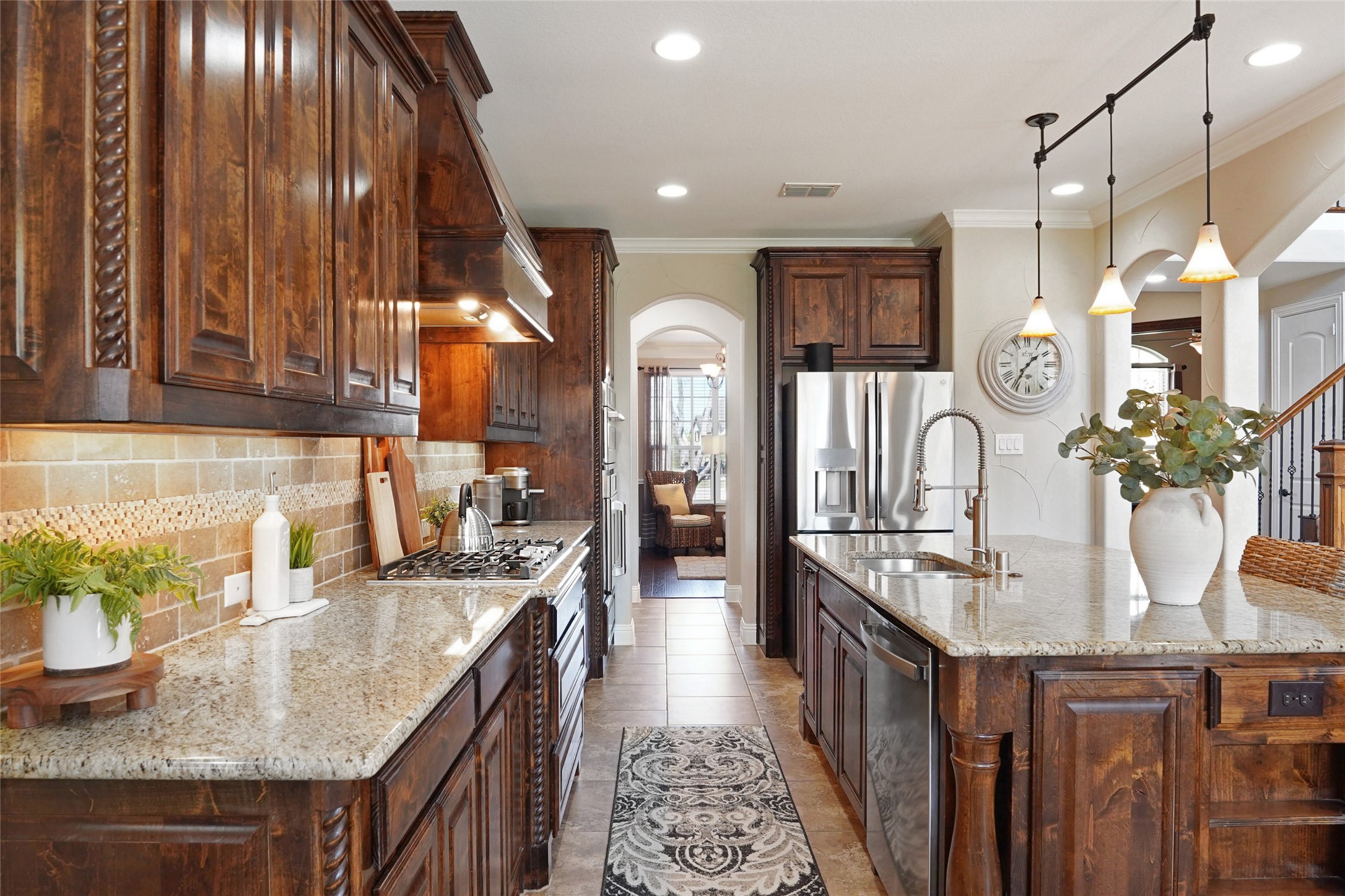 2548 Kensington Lane