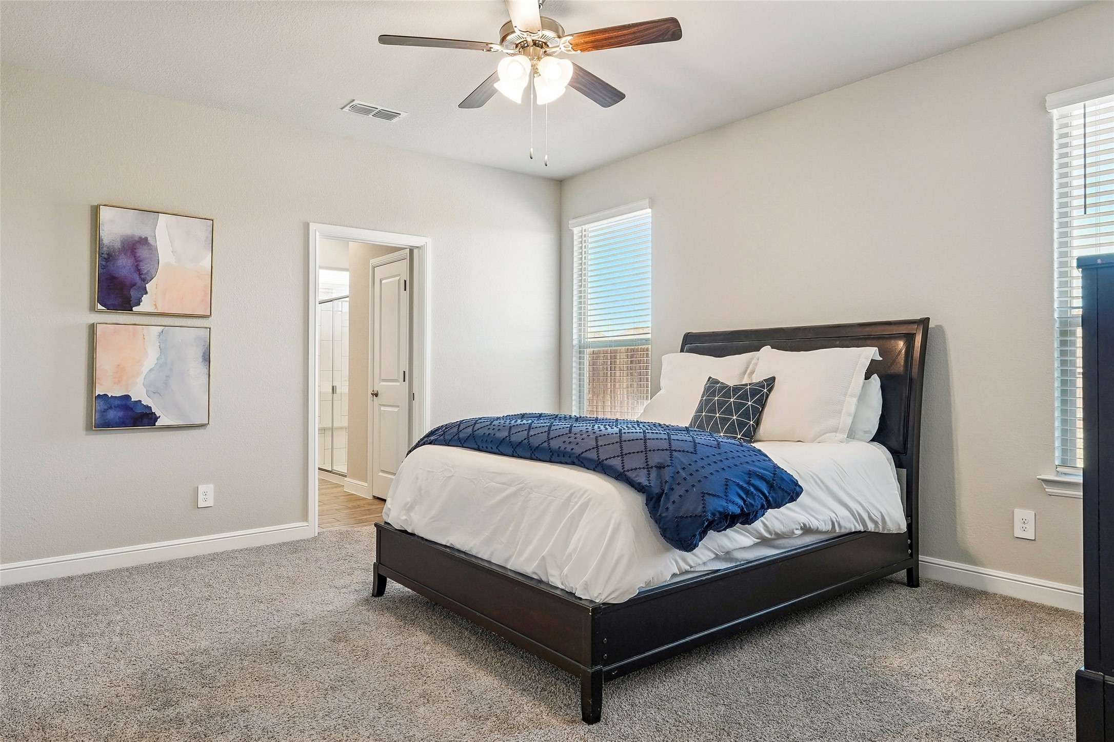 1041 Southwark Drive