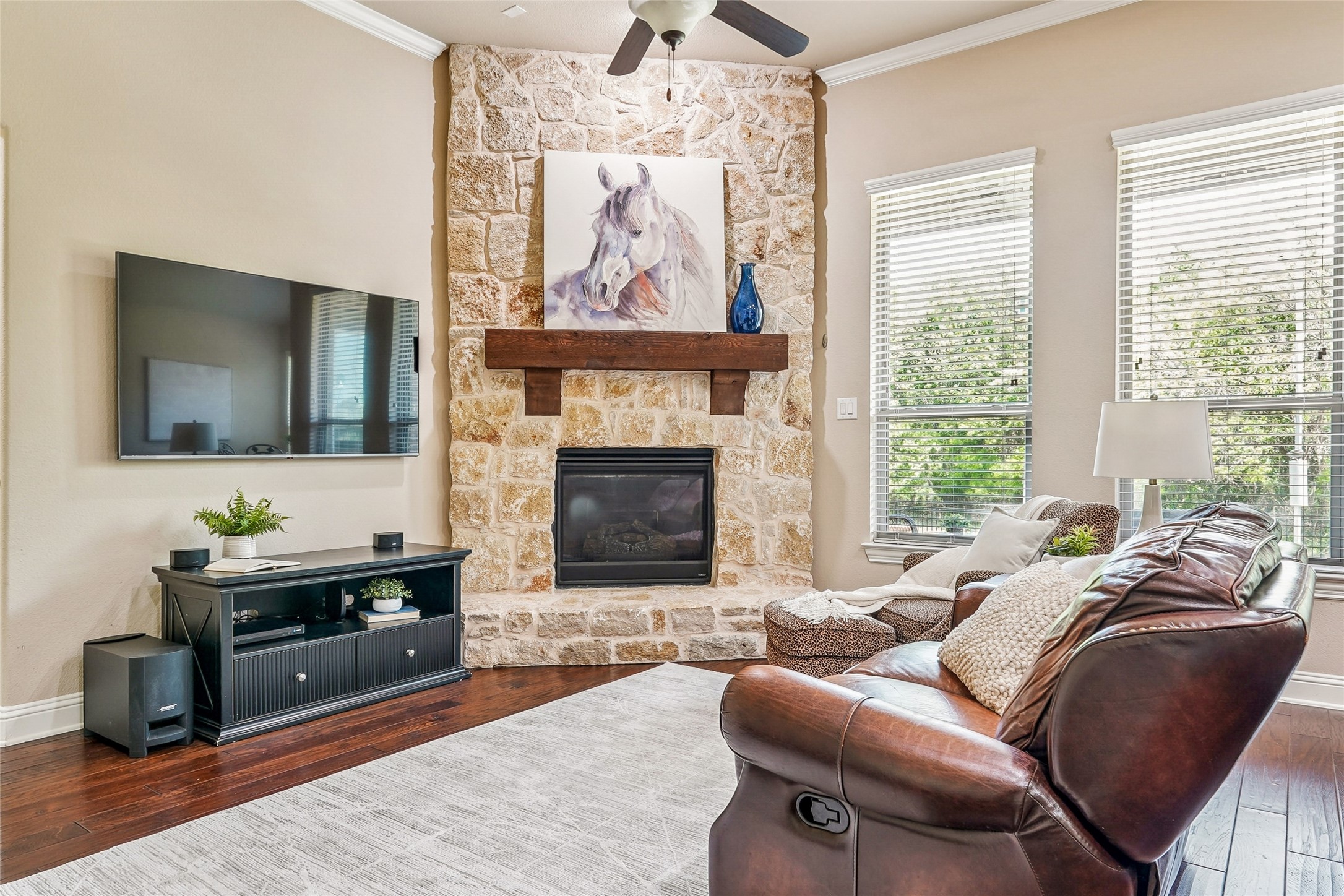 2802 Sherwood Drive
