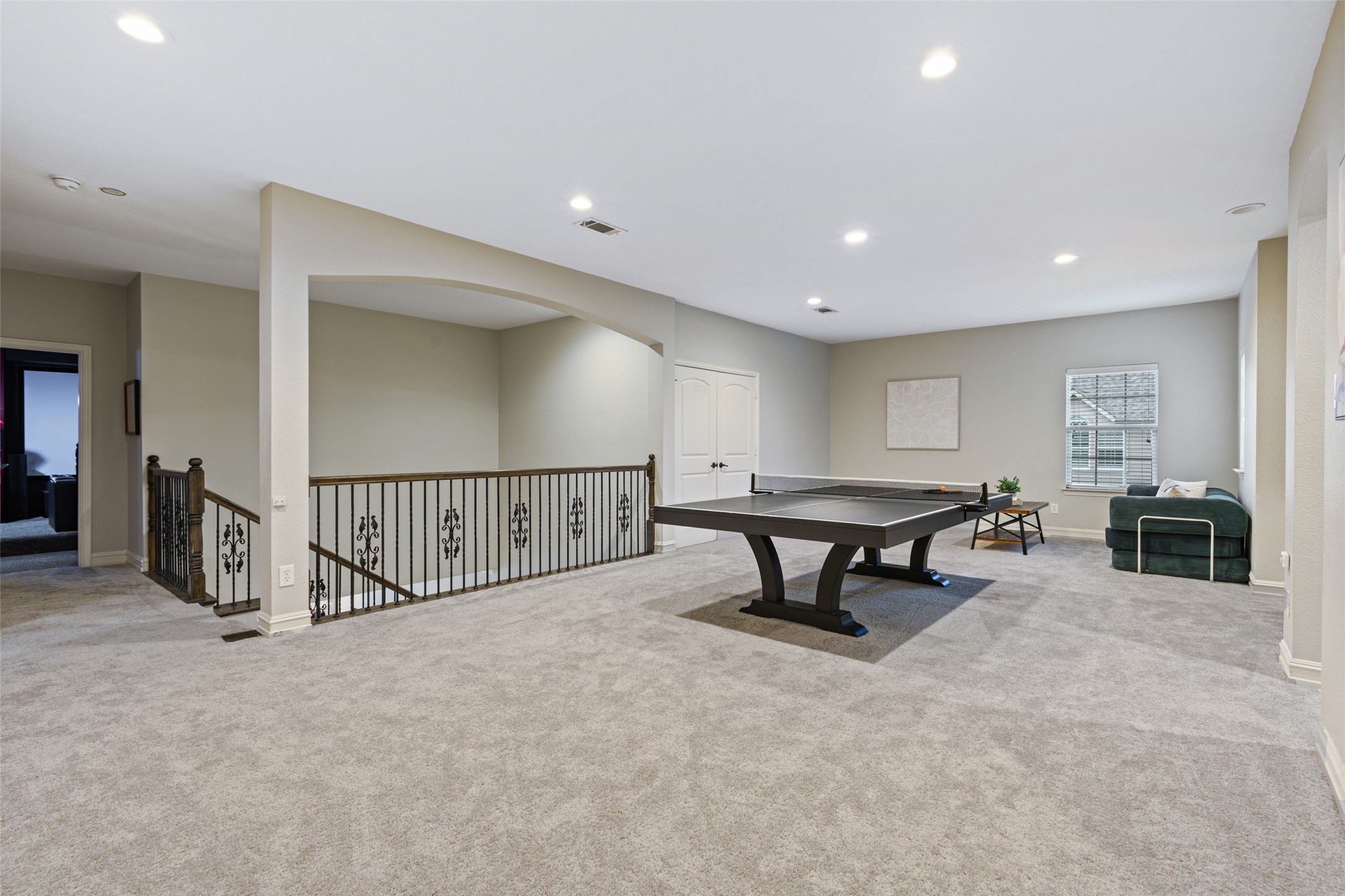 2503 Mona Vale Road