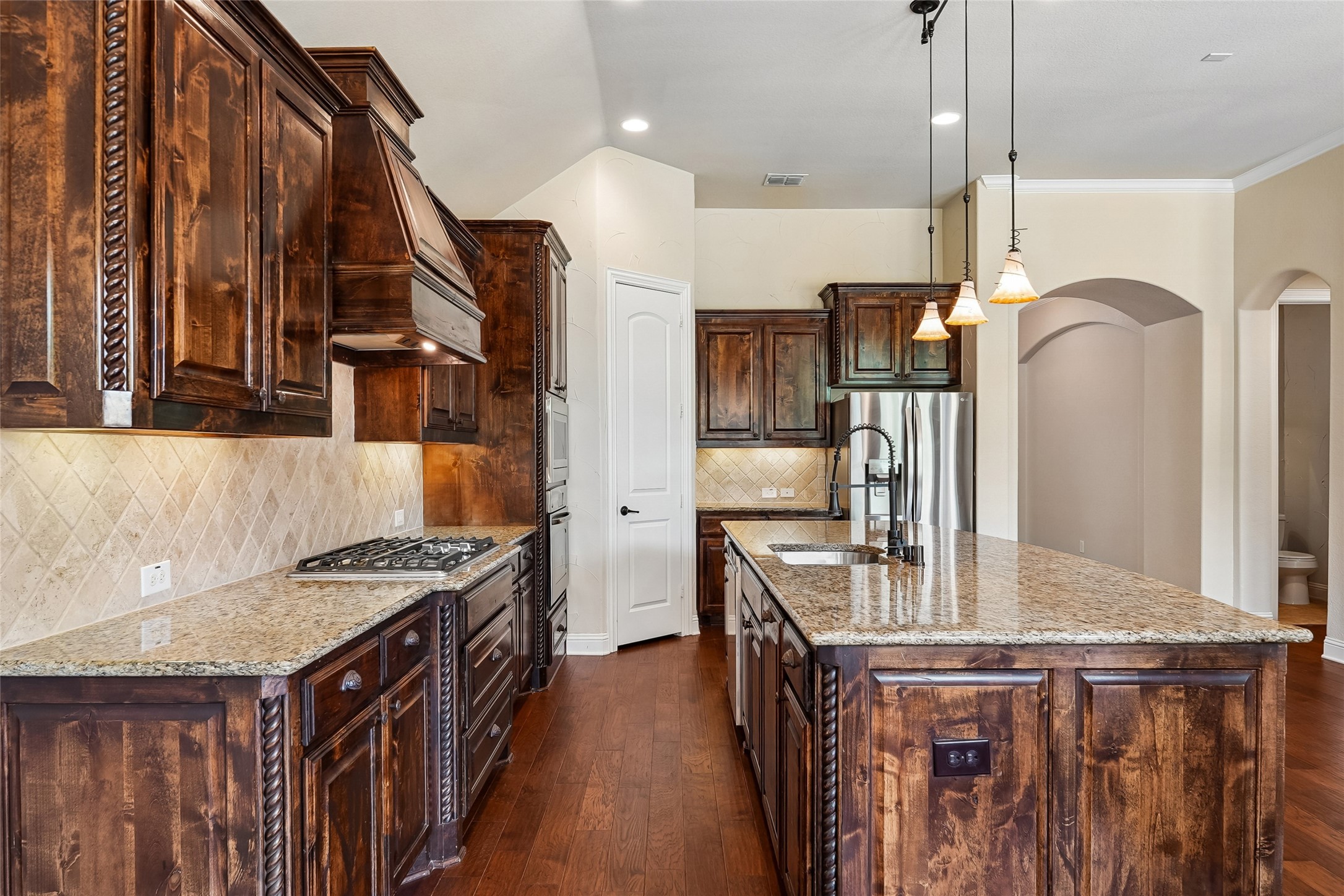 2804 Sherwood Drive