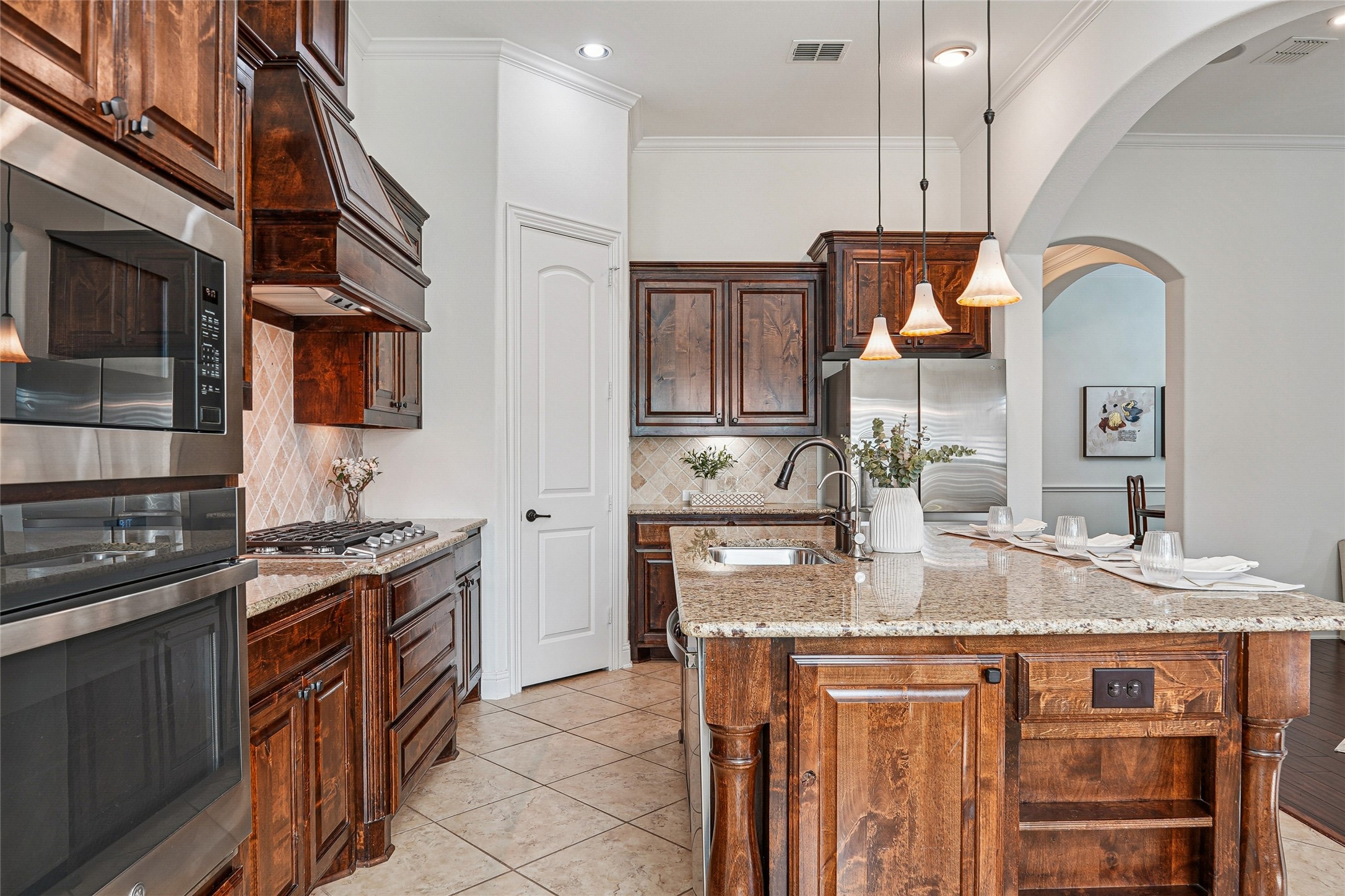 2626 Argyle Lane