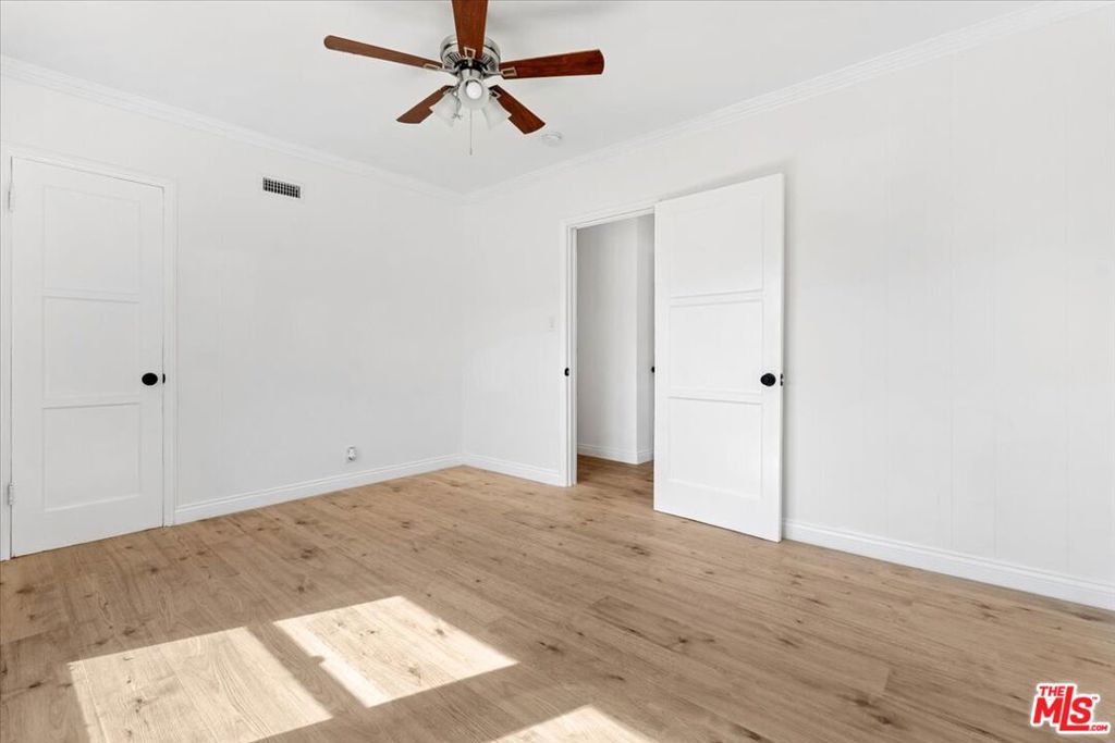 5715 Bowesfield Street