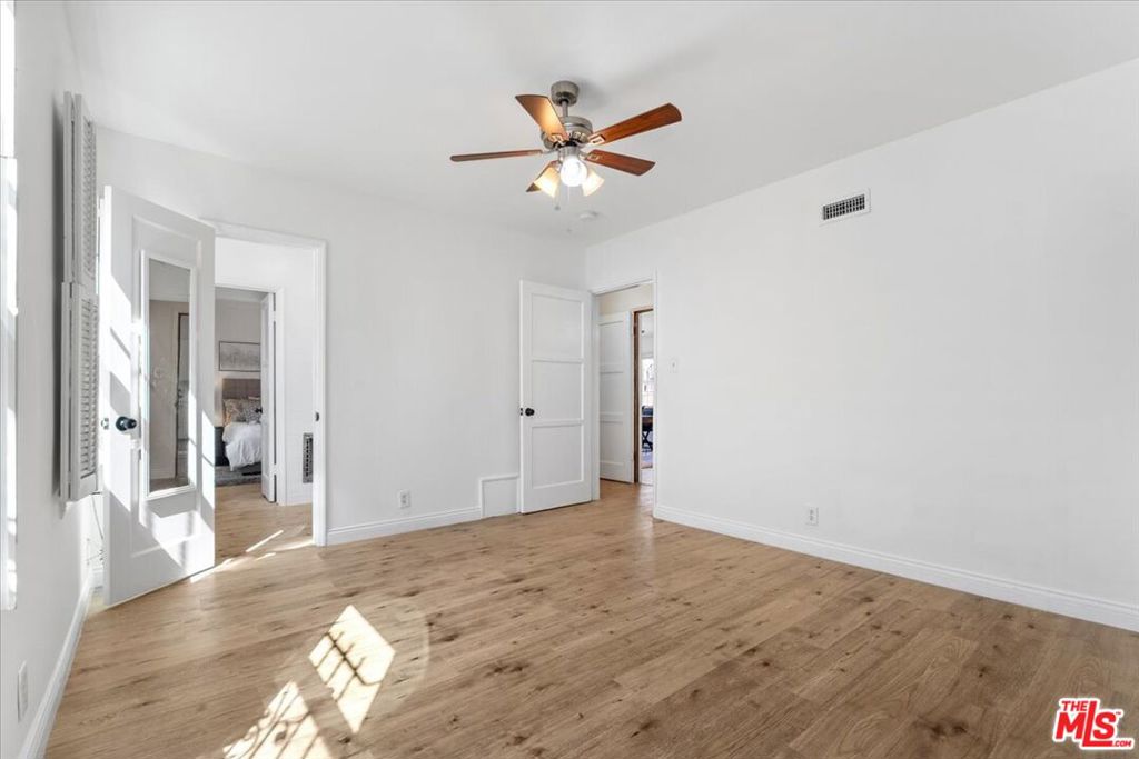 5715 Bowesfield Street