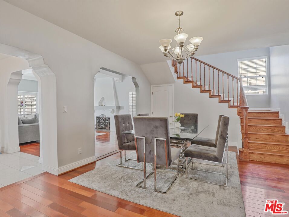1235 W 82nd Street