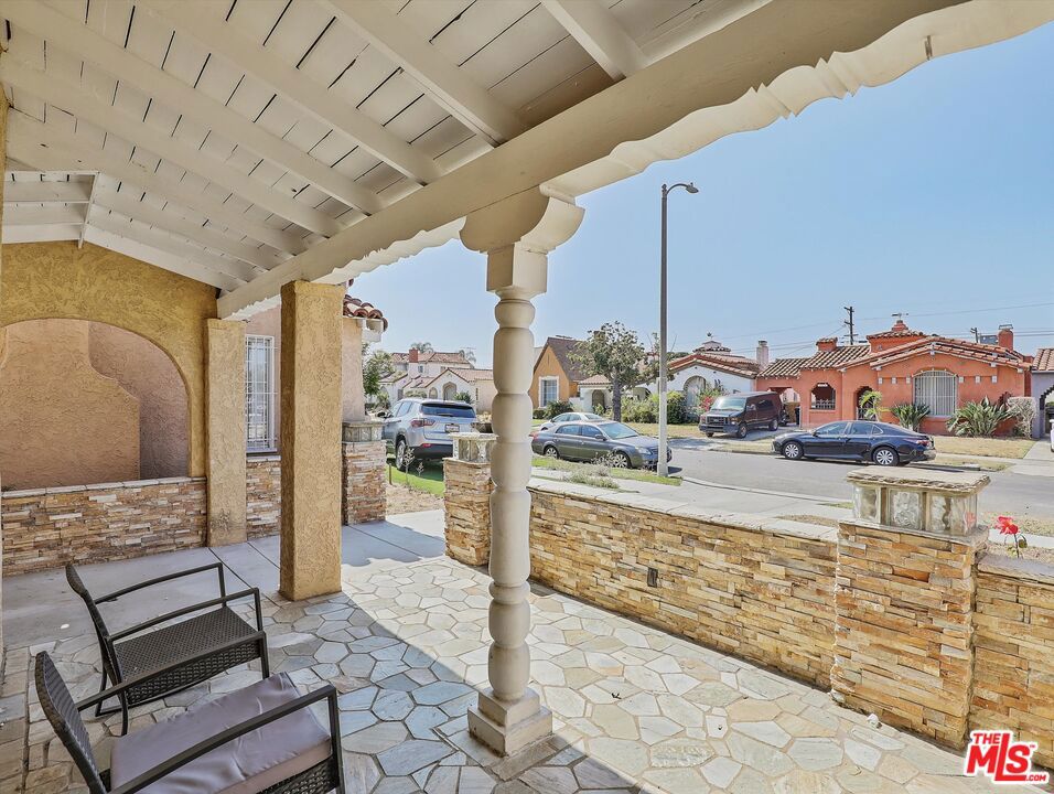 1235 W 82nd Street