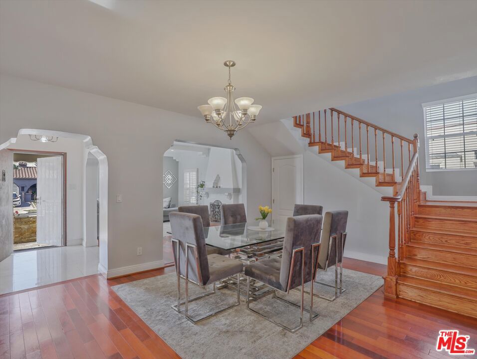 1235 W 82nd Street